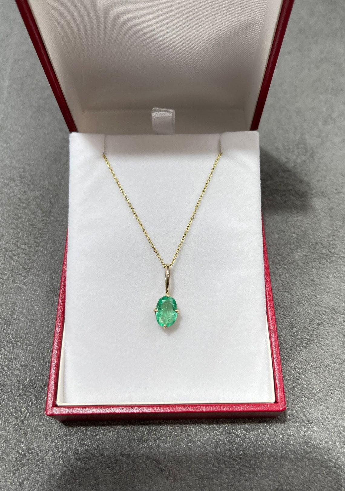 simple emerald necklace