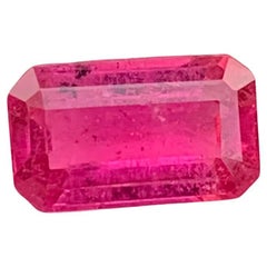 1.90 Carat Adorable Loose Rubellite Tourmaline Emerald Shape Gem For Jewellery