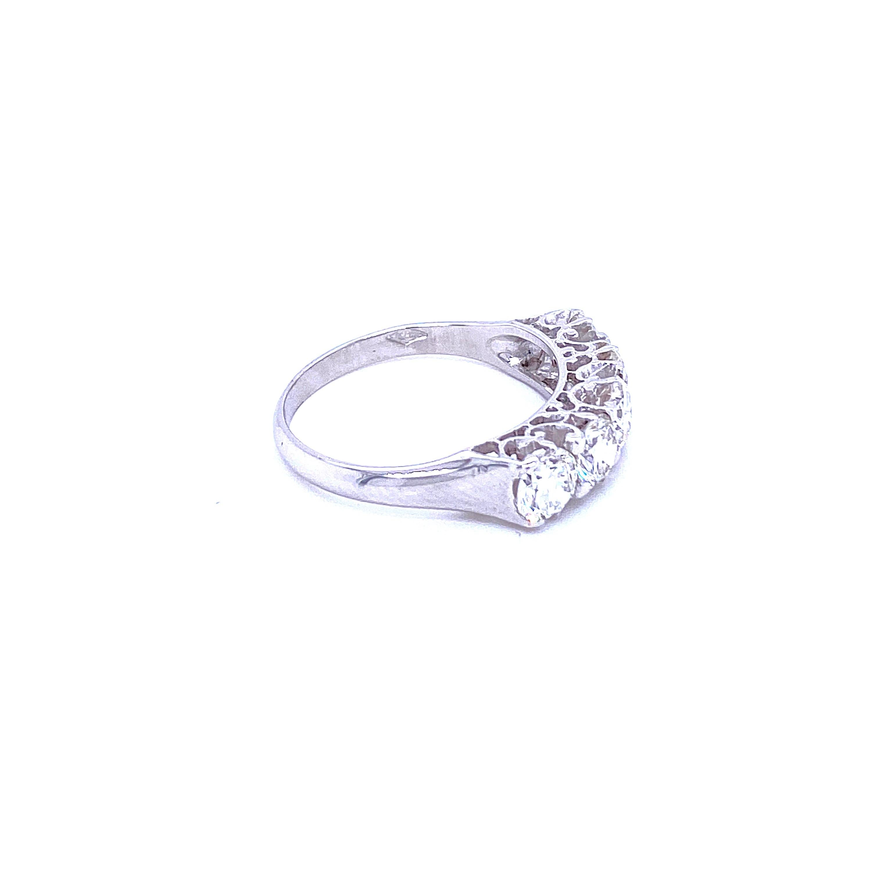 Women's or Men's 1.90 Carat Diamond Five-Stone Gold Ring