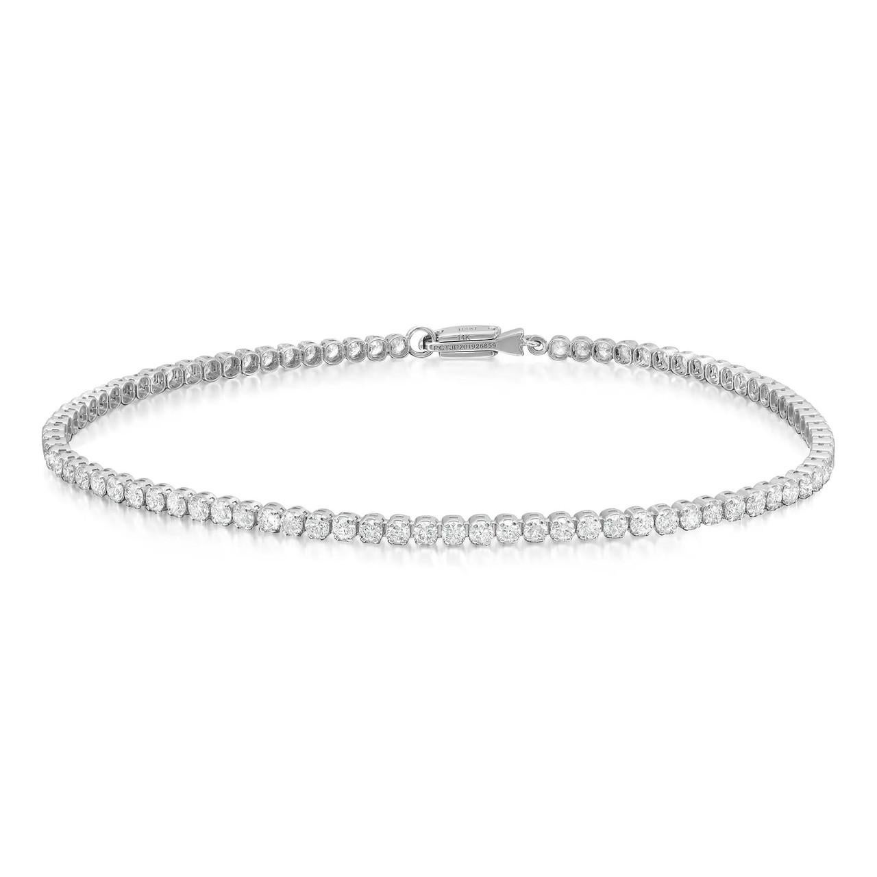 Moderne Bracelet tennis en or blanc 14 carats avec diamants de 1,90 carat  en vente
