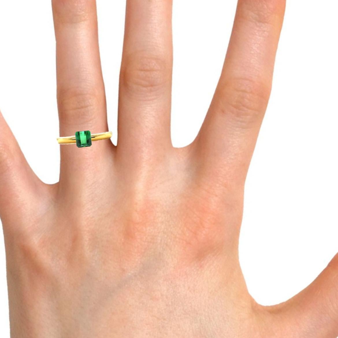 1.90 Carat Emerald Cut Octagonal Loose Unset Unmounted Green Tourmaline Gemstone For Sale 6