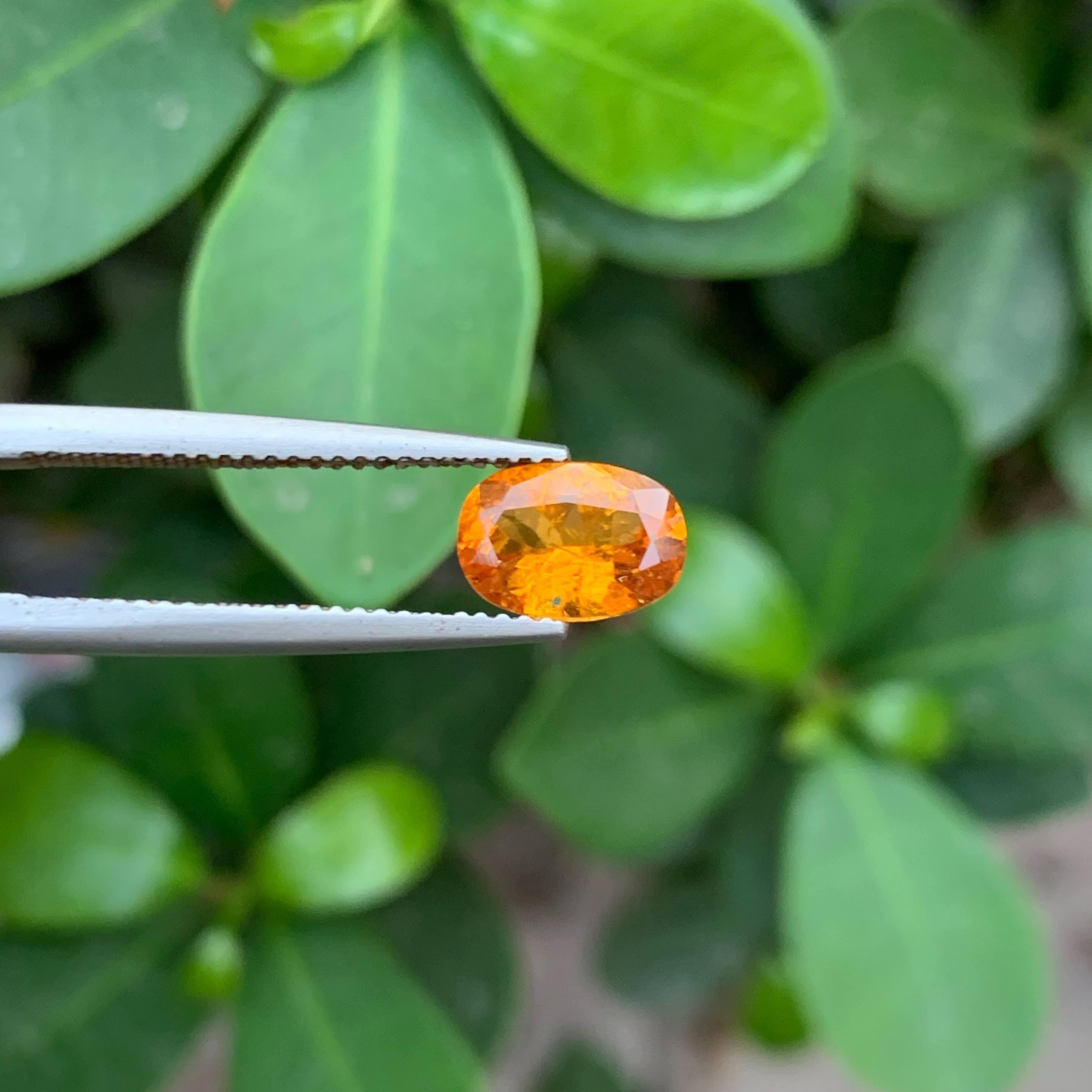 1,90 Carati National Loose Orange Fanta Garnet Stone Taglio ovale Gemma africana In condizioni Nuovo in vendita a Bangkok, TH