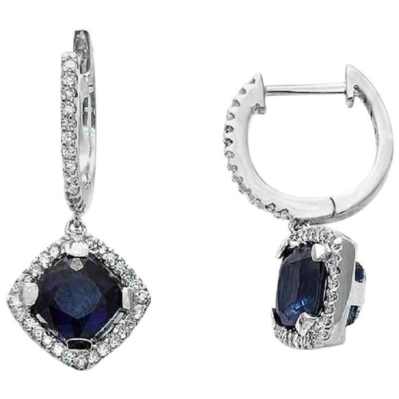 1.90 Carat Natural Blue Sapphire 0.50 Carat Diamonds 18 Karat Gold Earrings