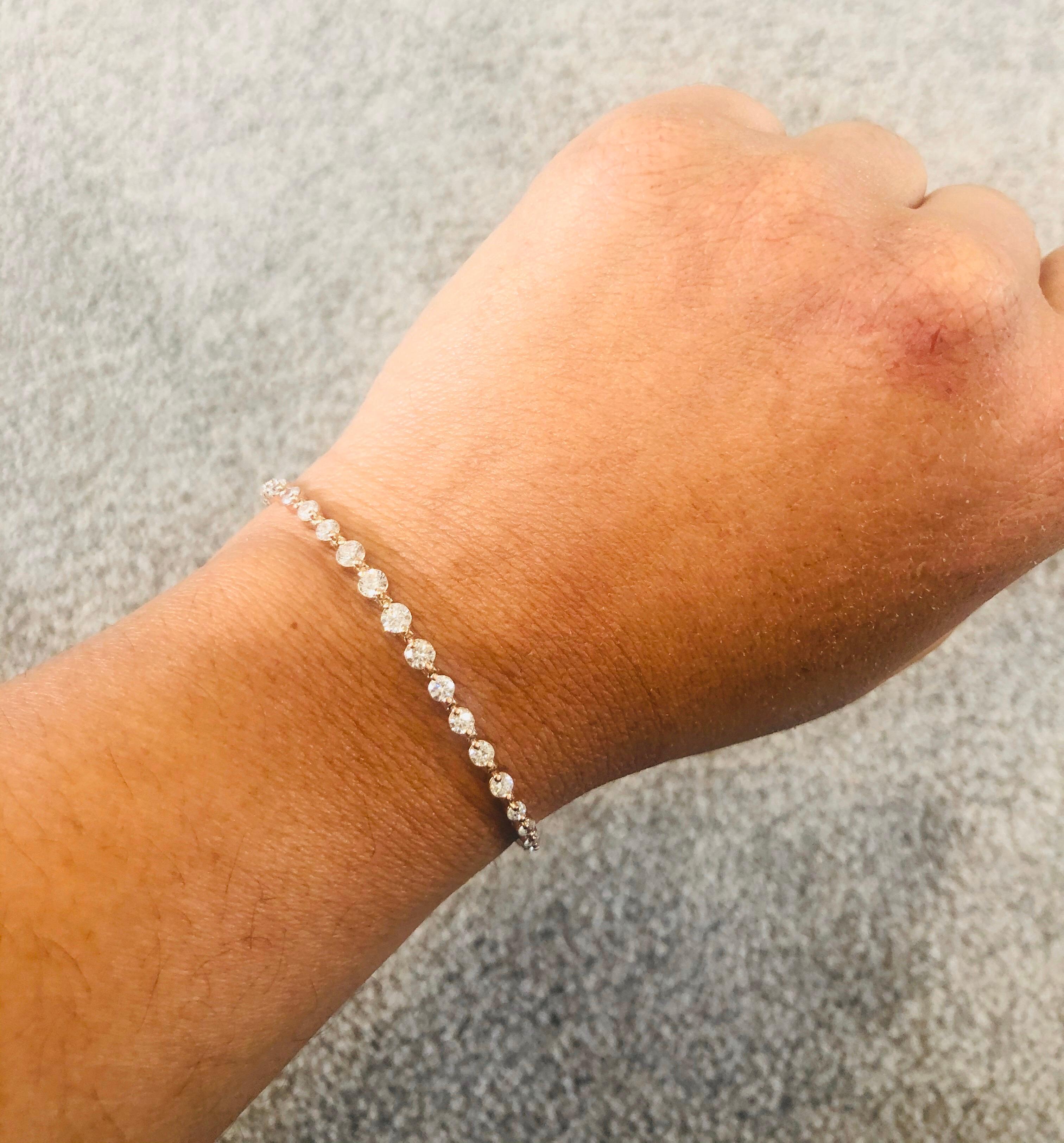 Diamante natural de 1,90 quilates  Pulsera Flexible Oro Rosa en venta 2