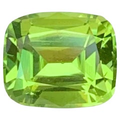 1.90 Carat Natural Loose Apple Green Peridot Cushion Cut Pakistani Gemstone