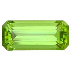 1,90 Karat Natürlicher loser Apfel Grüner Peridot für Ring Pakistanischer Edelstein