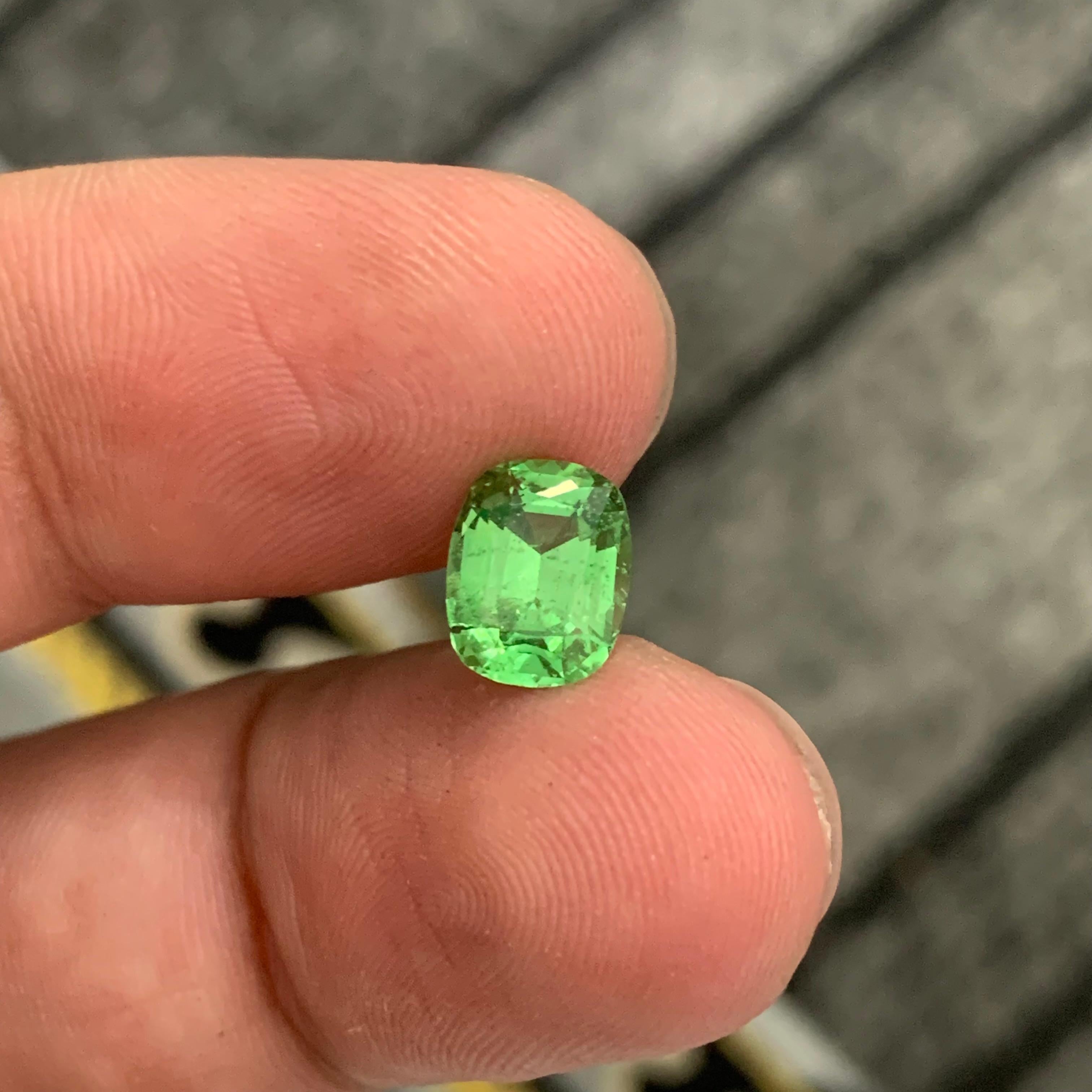 1.90 Carat Natural Loose Apple Green Tsavorite Garnet Cushion Cut Gemstone For Sale 3