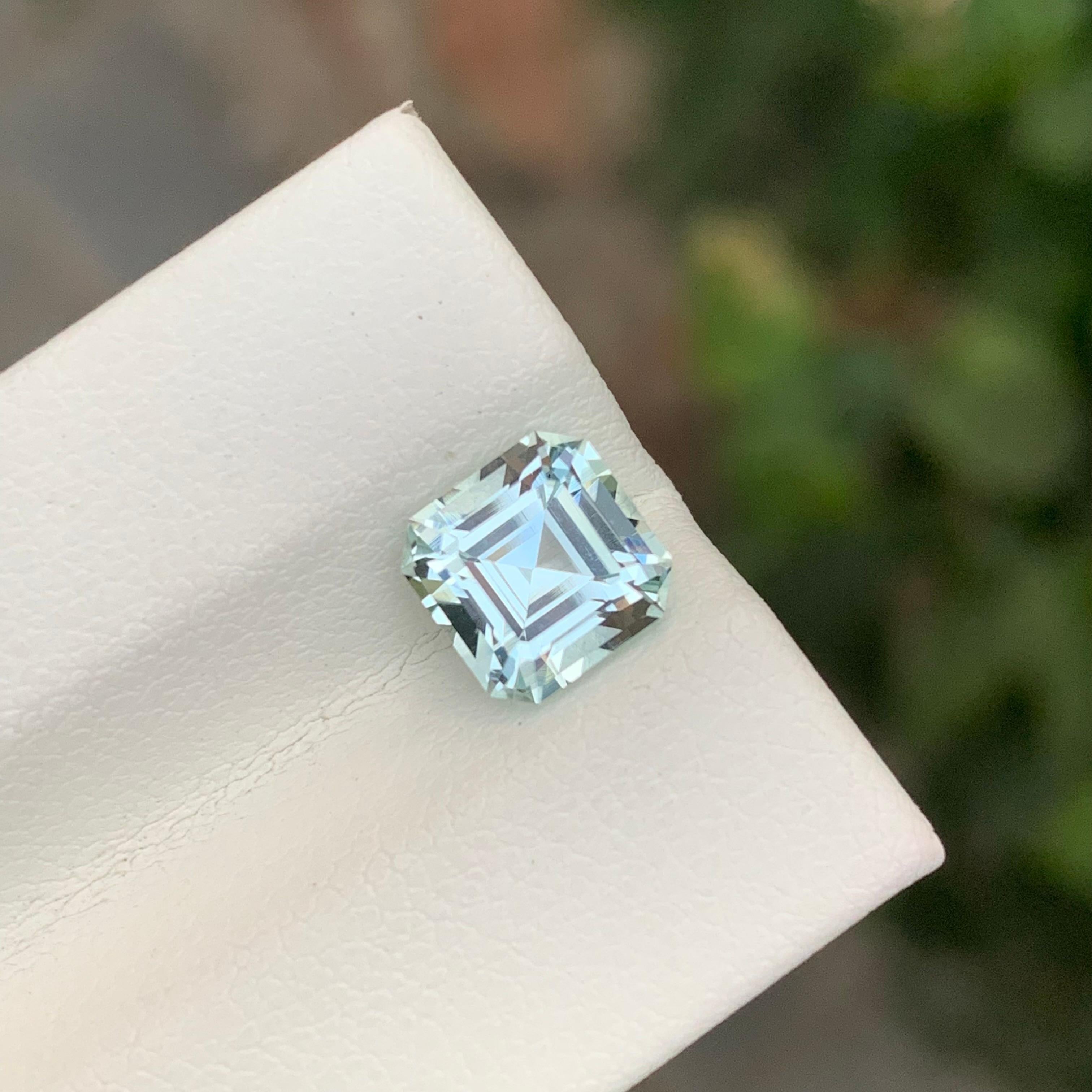 1.90 Carat Natural Loose Aquamarine Asscher Shape Gem For Sale 4