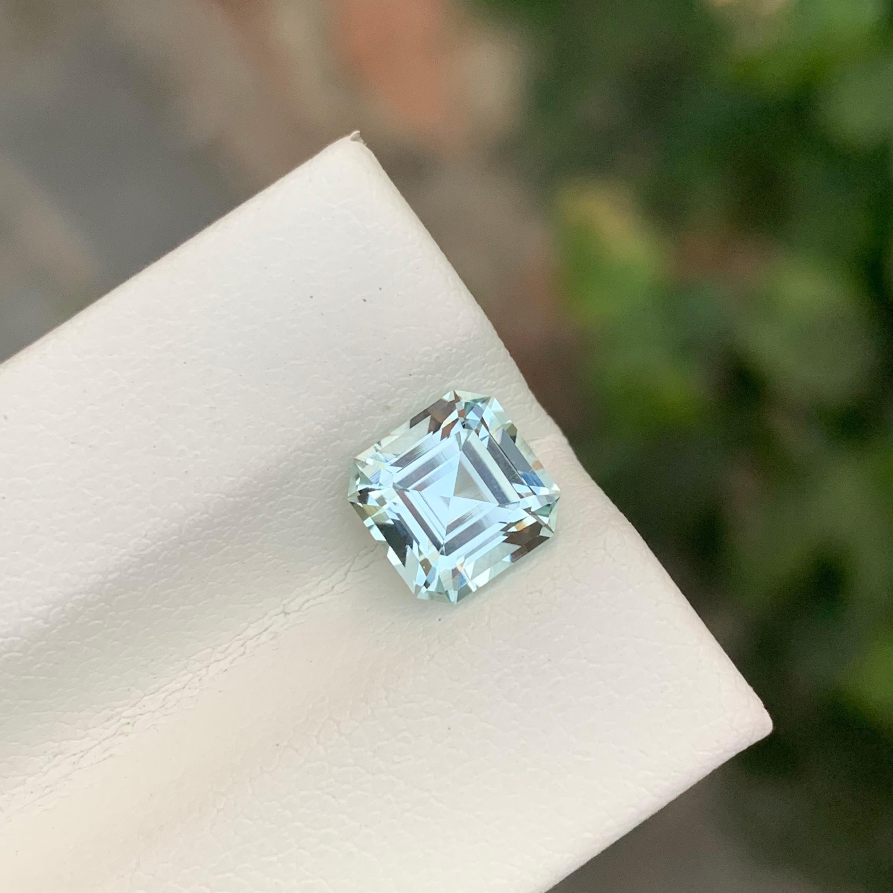 1.90 Carat Natural Loose Aquamarine Asscher Shape Gem For Sale 5