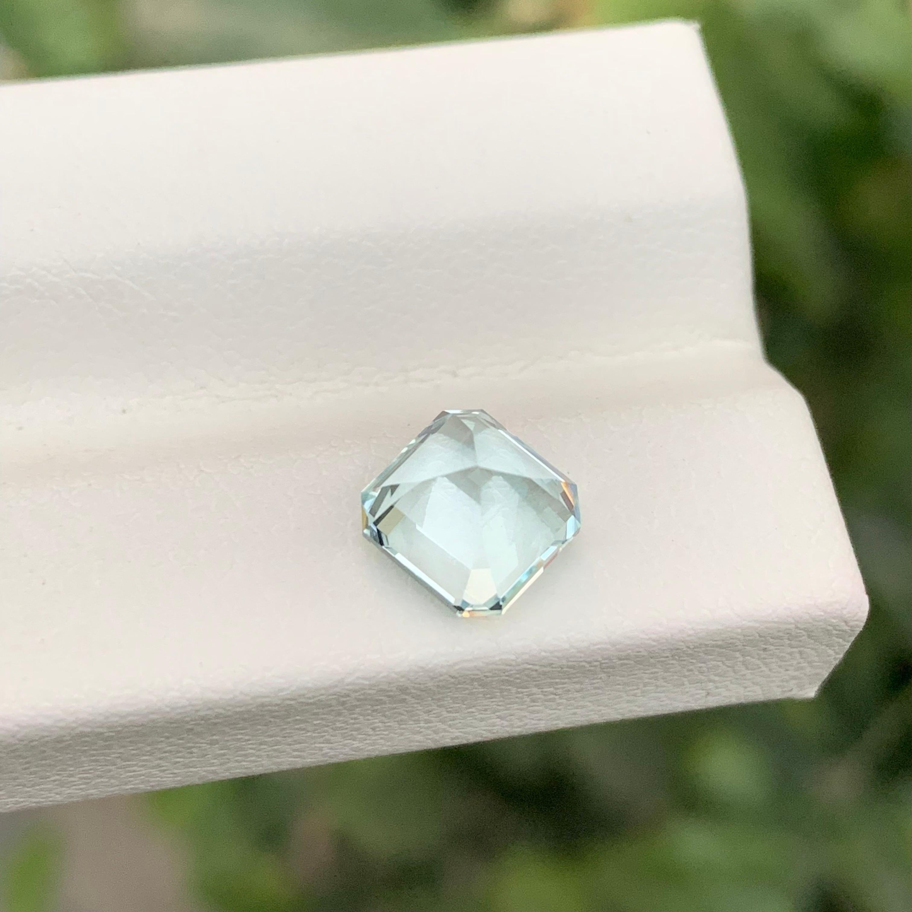 1.90 Carat Natural Loose Aquamarine Asscher Shape Gem In New Condition For Sale In Peshawar, PK