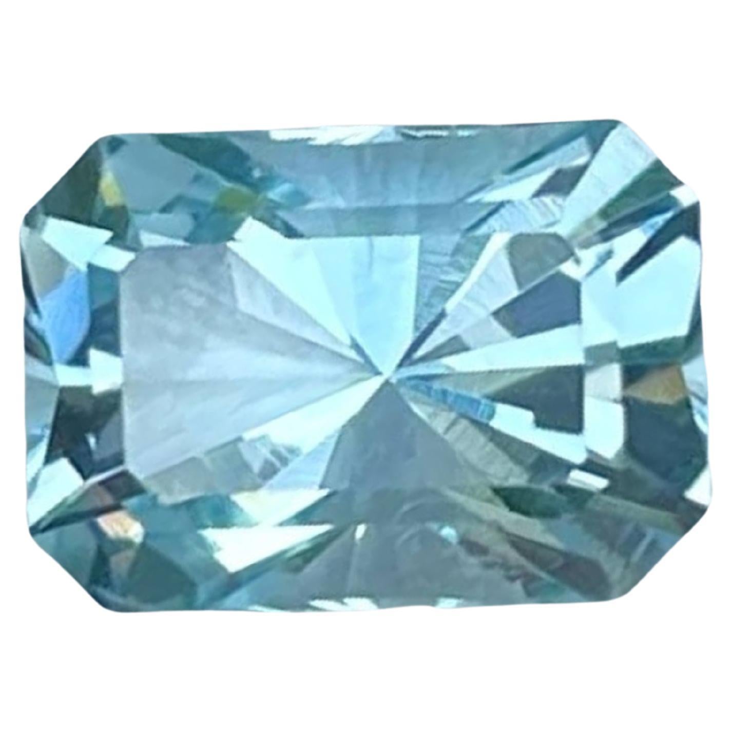 1,90 Karat Blauer Aquamarin Stein Radiant Schliff Natürlicher Madagaskar's Edelstein