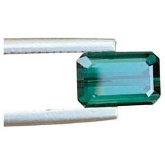 1.90 quilates de turmalina natural suelta de laguna profunda en forma de esmeralda Gema