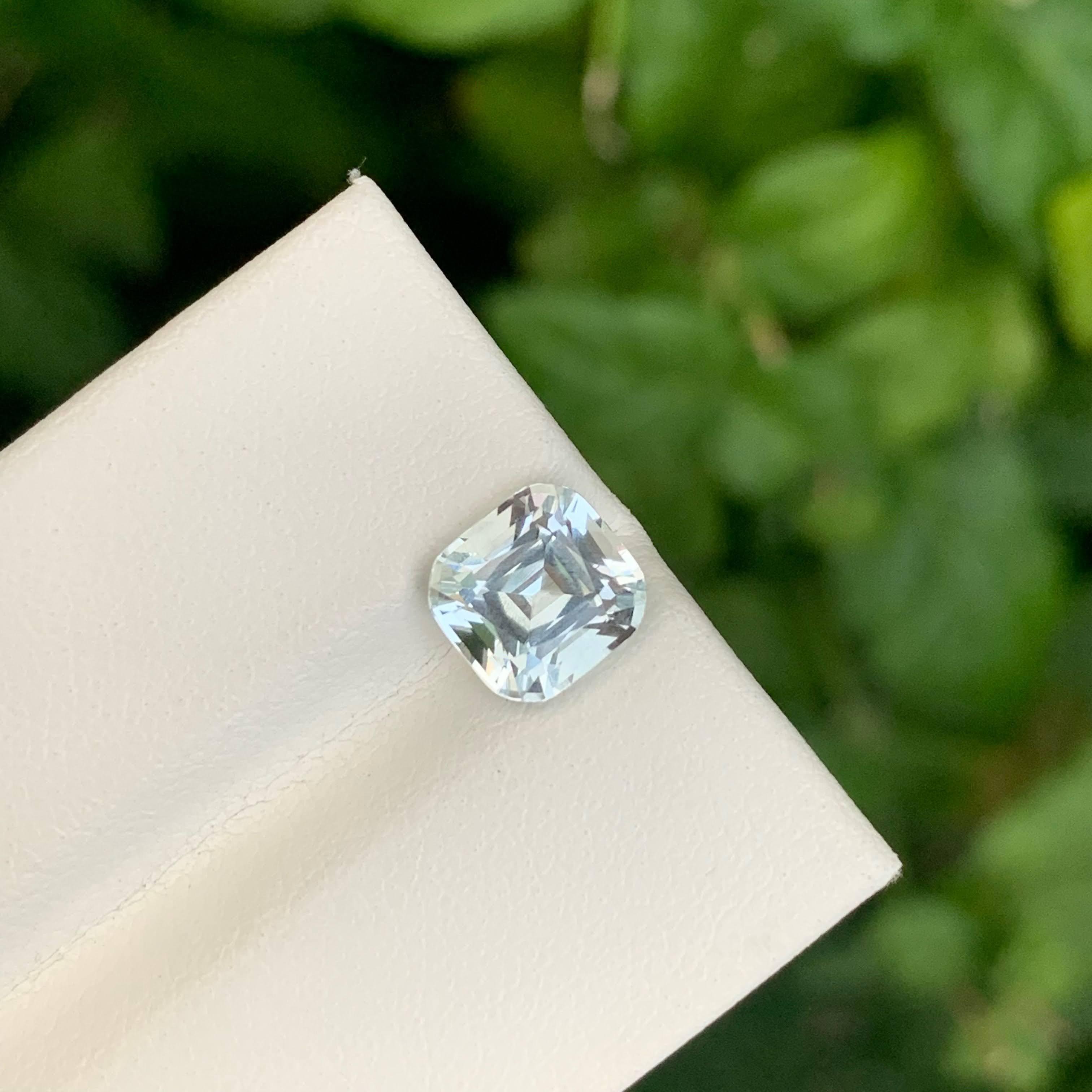 Taglio cuscino 1.90 carati di acquamarina azzurra naturale sfusa, taglio a cuscino, gemma pakistana in vendita