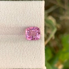 Gema birmana suelta natural de 1,90 quilates de piedra espinela rosa claro talla cojín