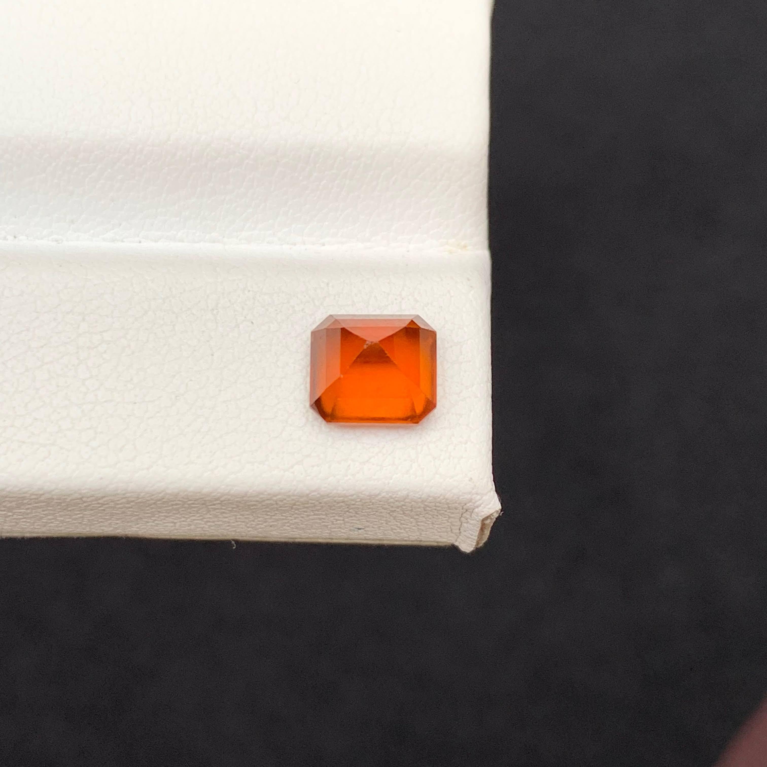 1.90 Carat Natural Loose Orange Hessonite Garnet Emerald Cut African Gemstone en vente 4