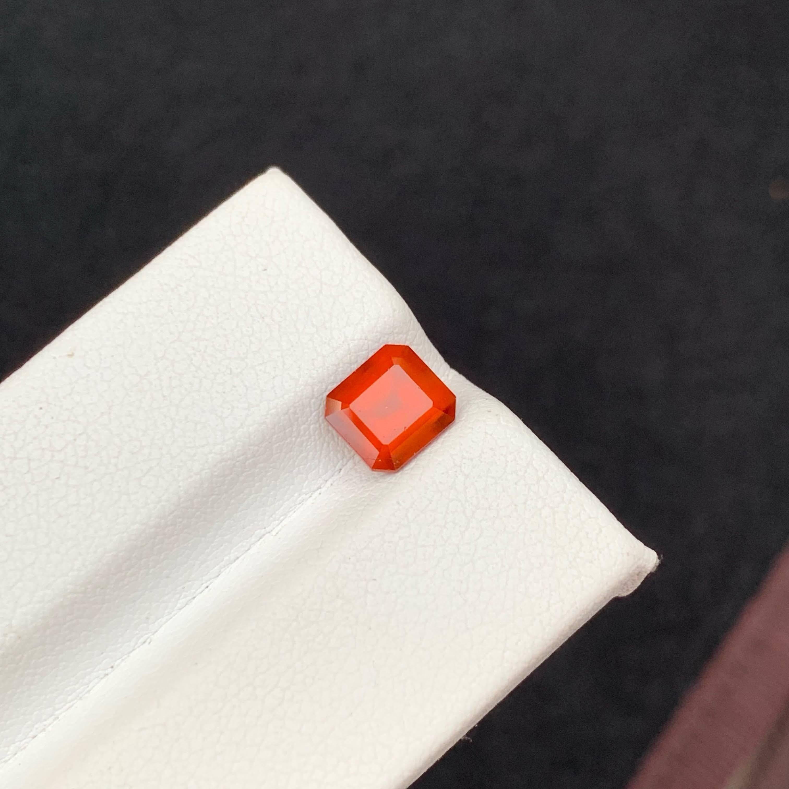 1.90 Carat Natural Loose Orange Hessonite Garnet Emerald Cut African Gemstone en vente 5