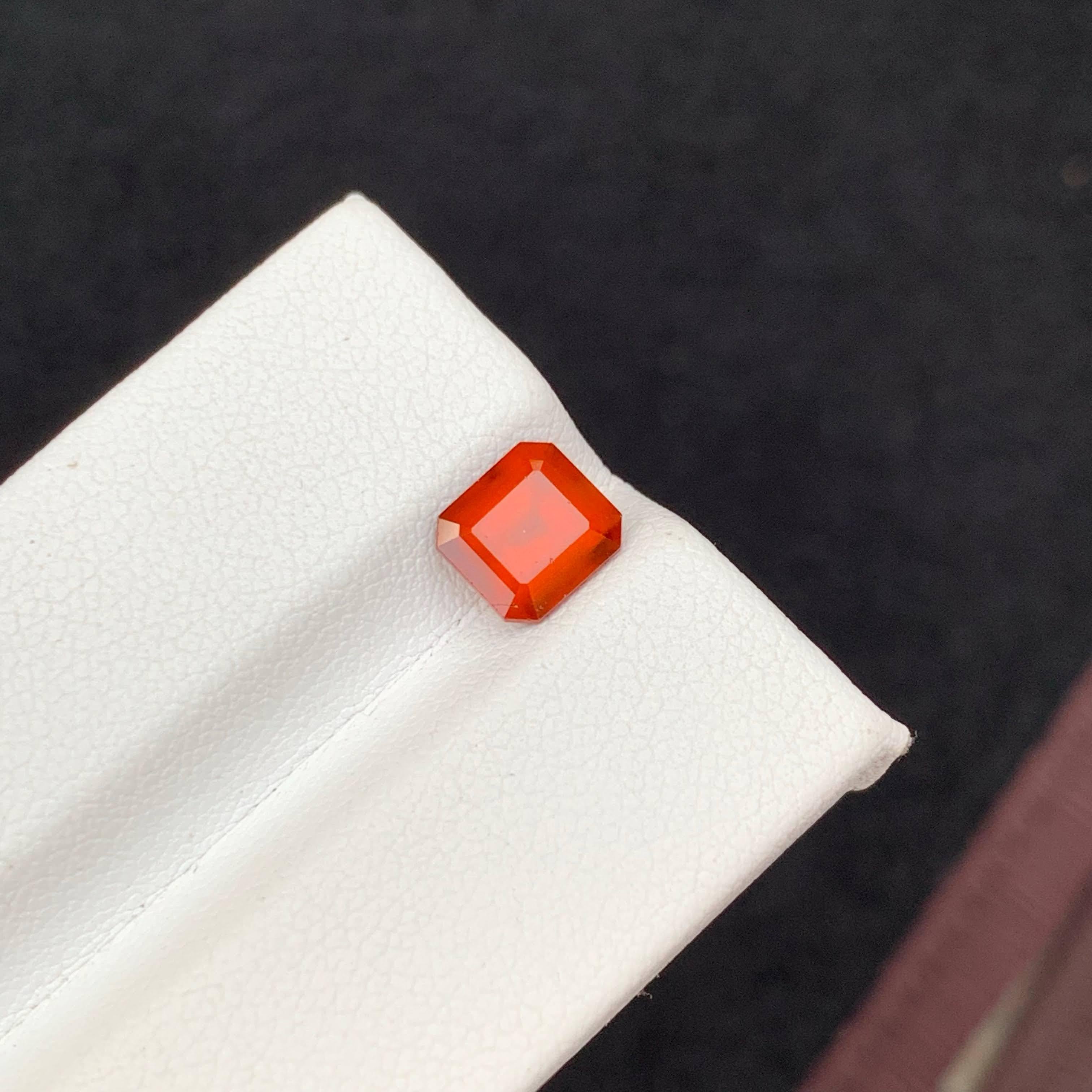 1.90 Carat Natural Loose Orange Hessonite Garnet Emerald Cut African Gemstone Neuf - En vente à Bangkok, TH