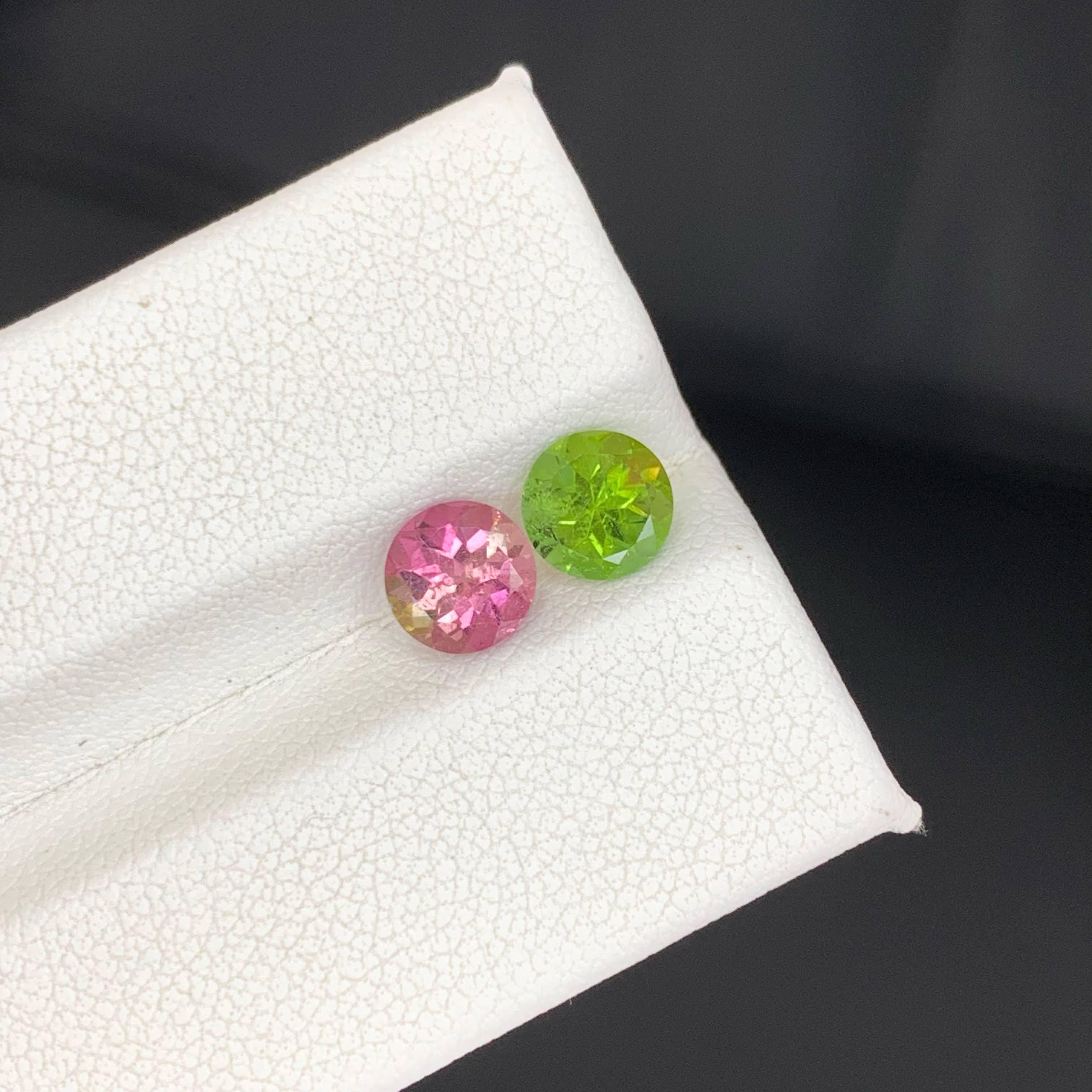 Moderno 1.90 Carat Natural Loose Reverse Color Tourmaline Pair Round Cut Afghan Gemstone in vendita