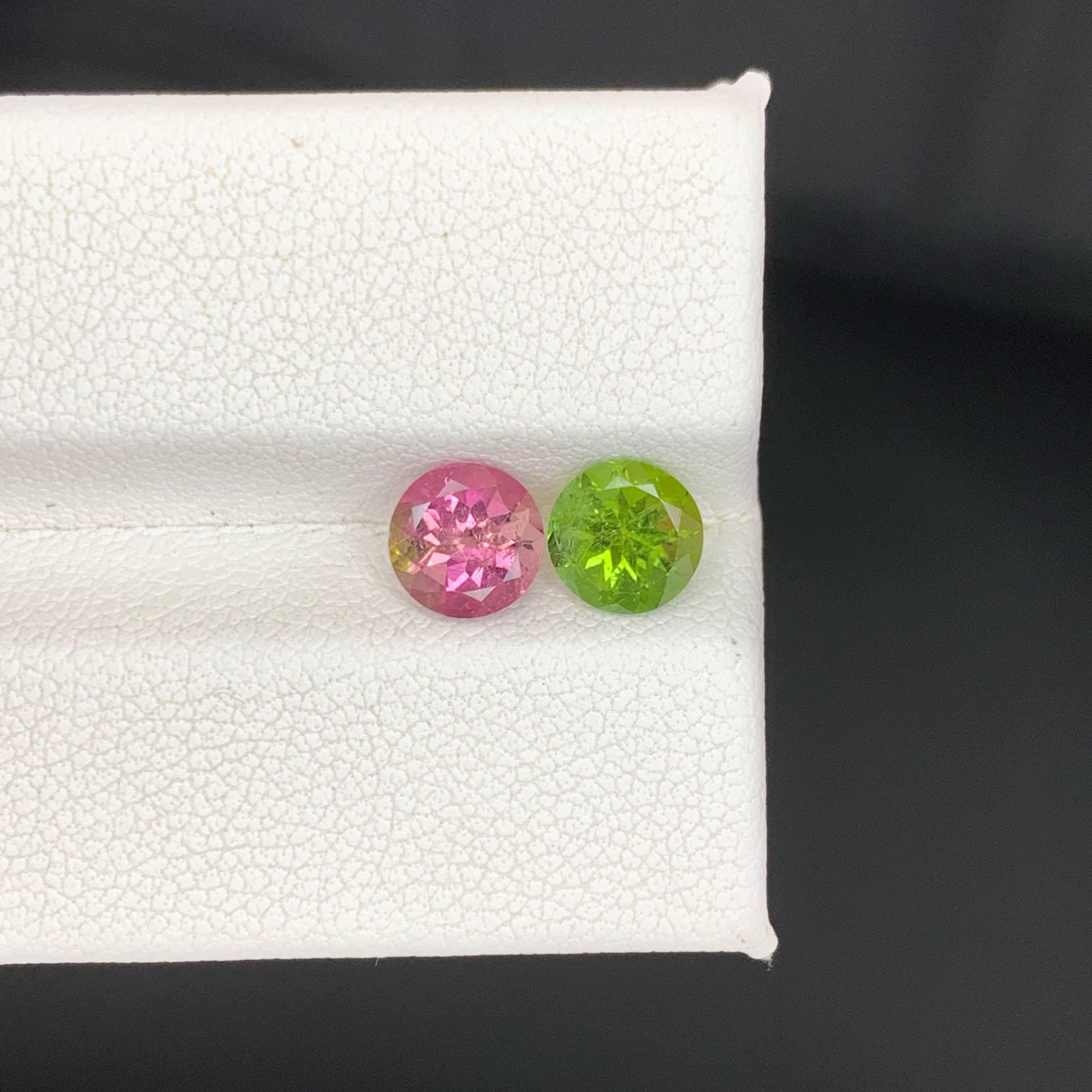 Taglio rotondo 1.90 Carat Natural Loose Reverse Color Tourmaline Pair Round Cut Afghan Gemstone in vendita