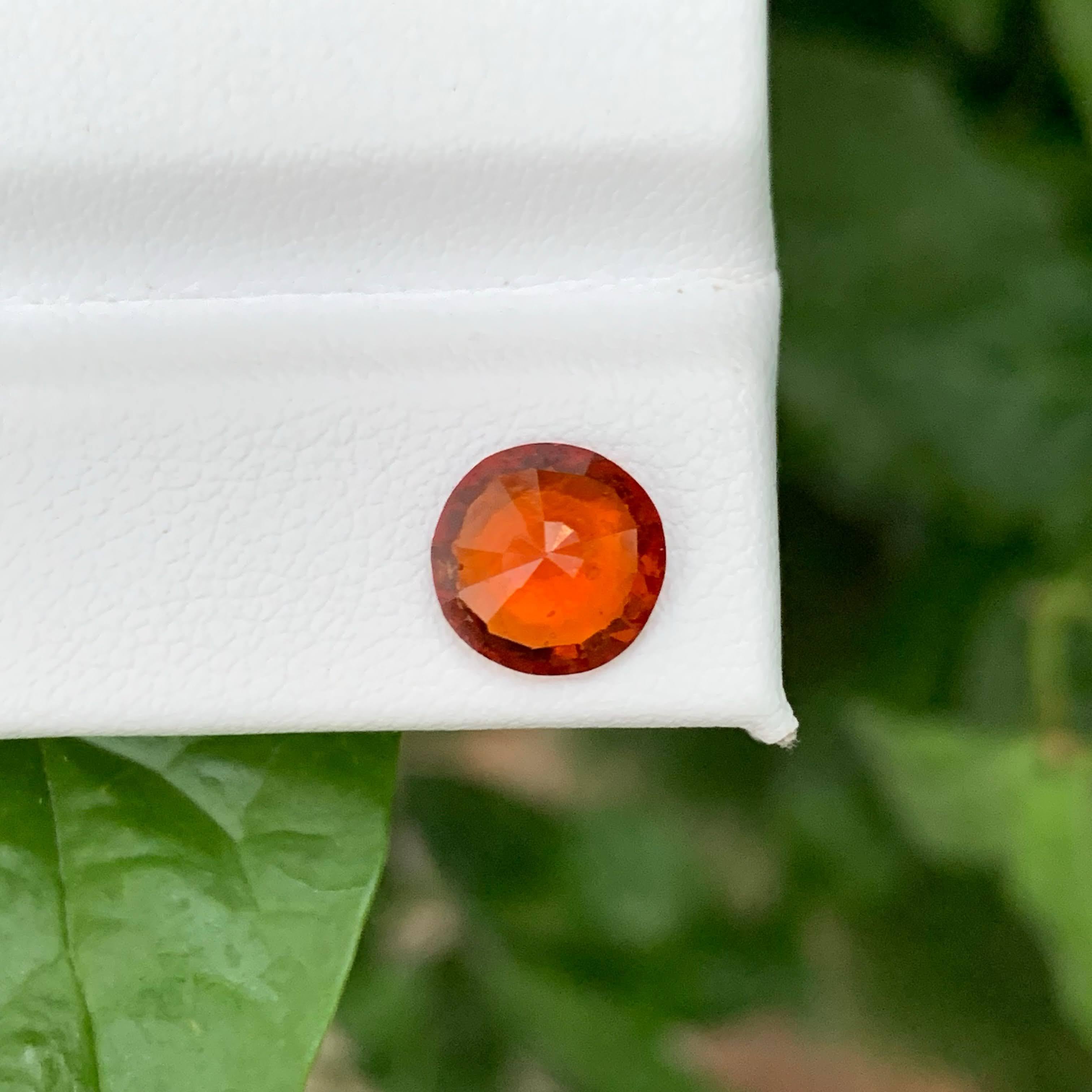 Moderno 1,90 Carati di Granato Fanta Spessartite naturale sfuso Taglio rotondo Gemma africana in vendita