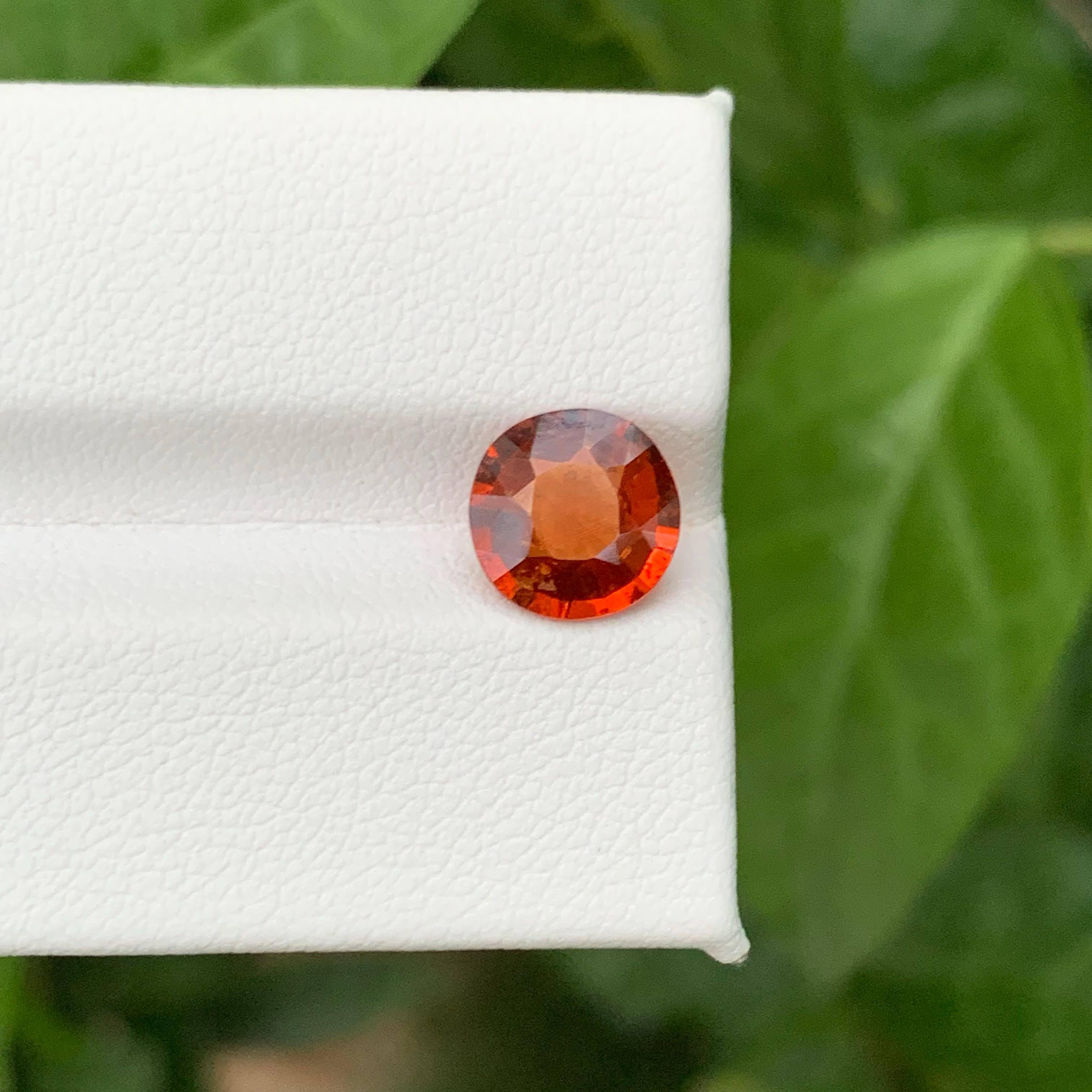 1,90 Carati di Granato Fanta Spessartite naturale sfuso Taglio rotondo Gemma africana in vendita 3