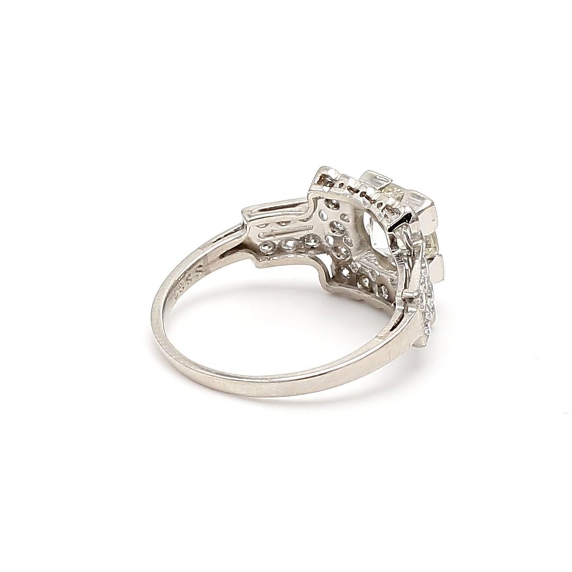 Women's 1.90 Carat Old European Cut J VVS1-VVS2 Diamond Platinum Engagement Ring For Sale