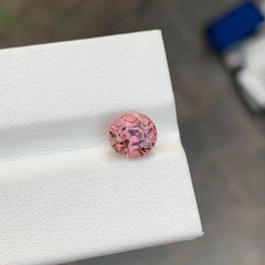 1,90 carati di tormalina rosa naturale sfusa di forma ovale