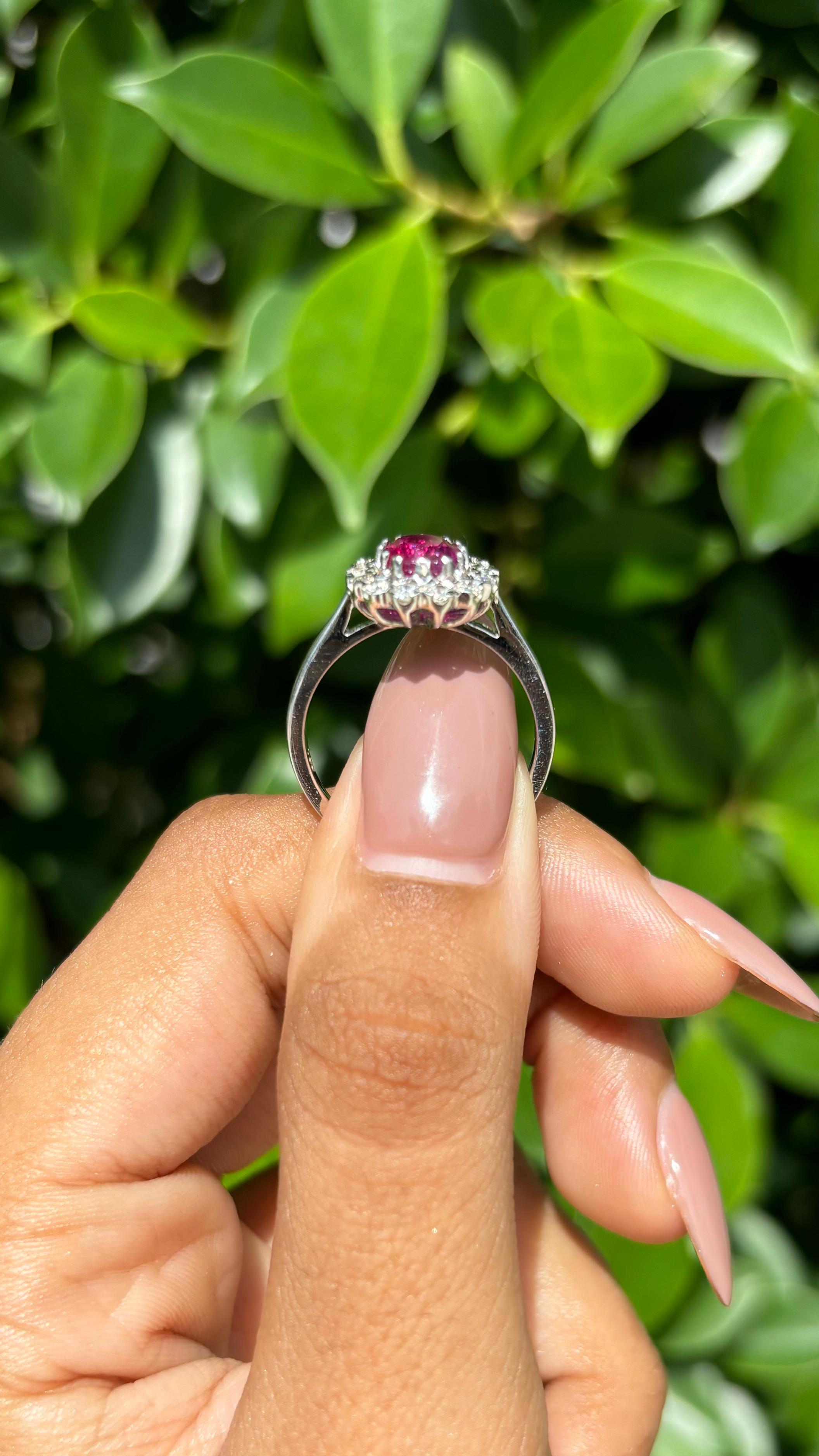 1.90 Carat Ruby & OMC Diamond studded Ring in 18K White Gold For Sale 4