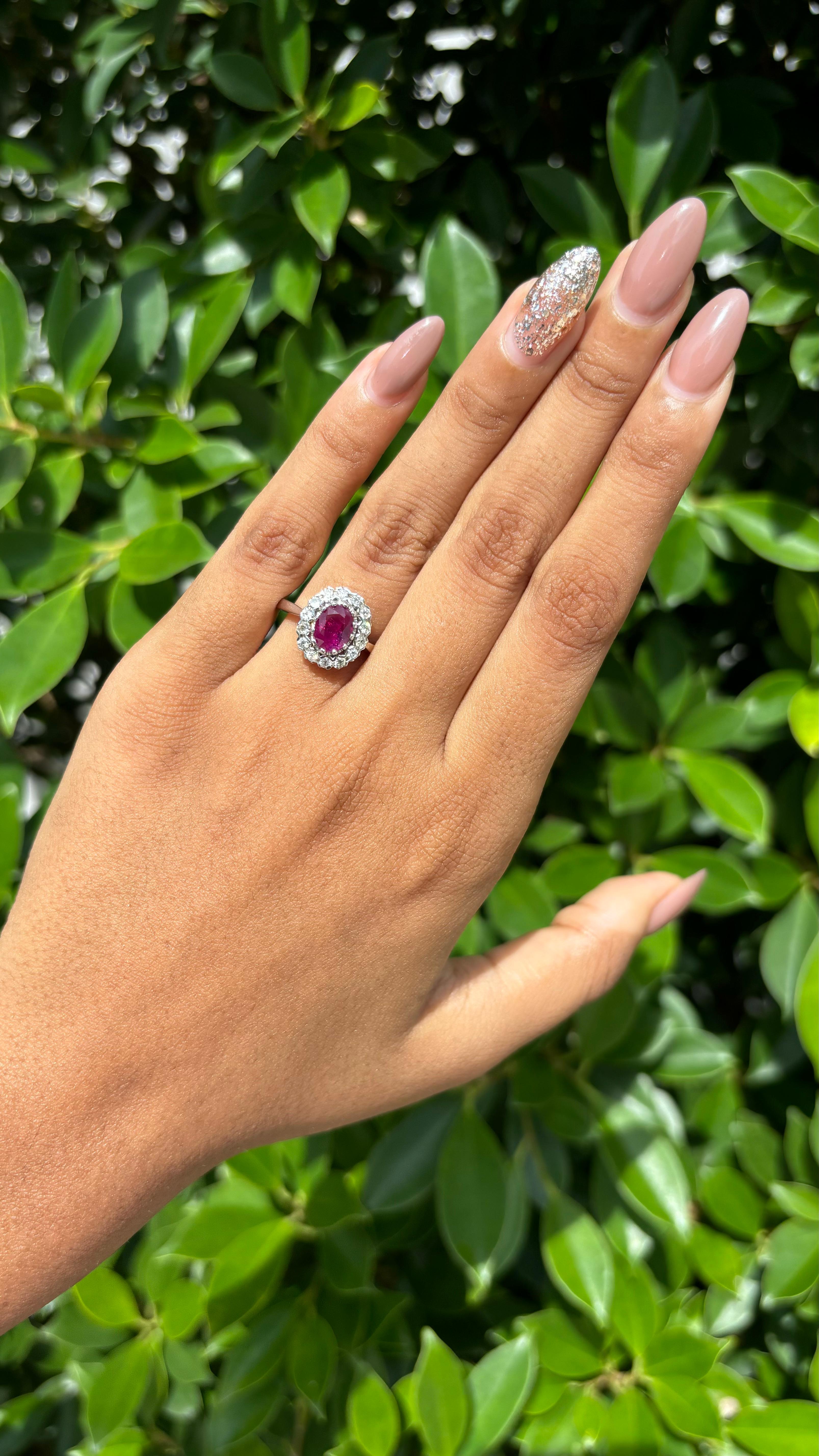 1.90 Carat Ruby & OMC Diamond studded Ring in 18K White Gold For Sale 1