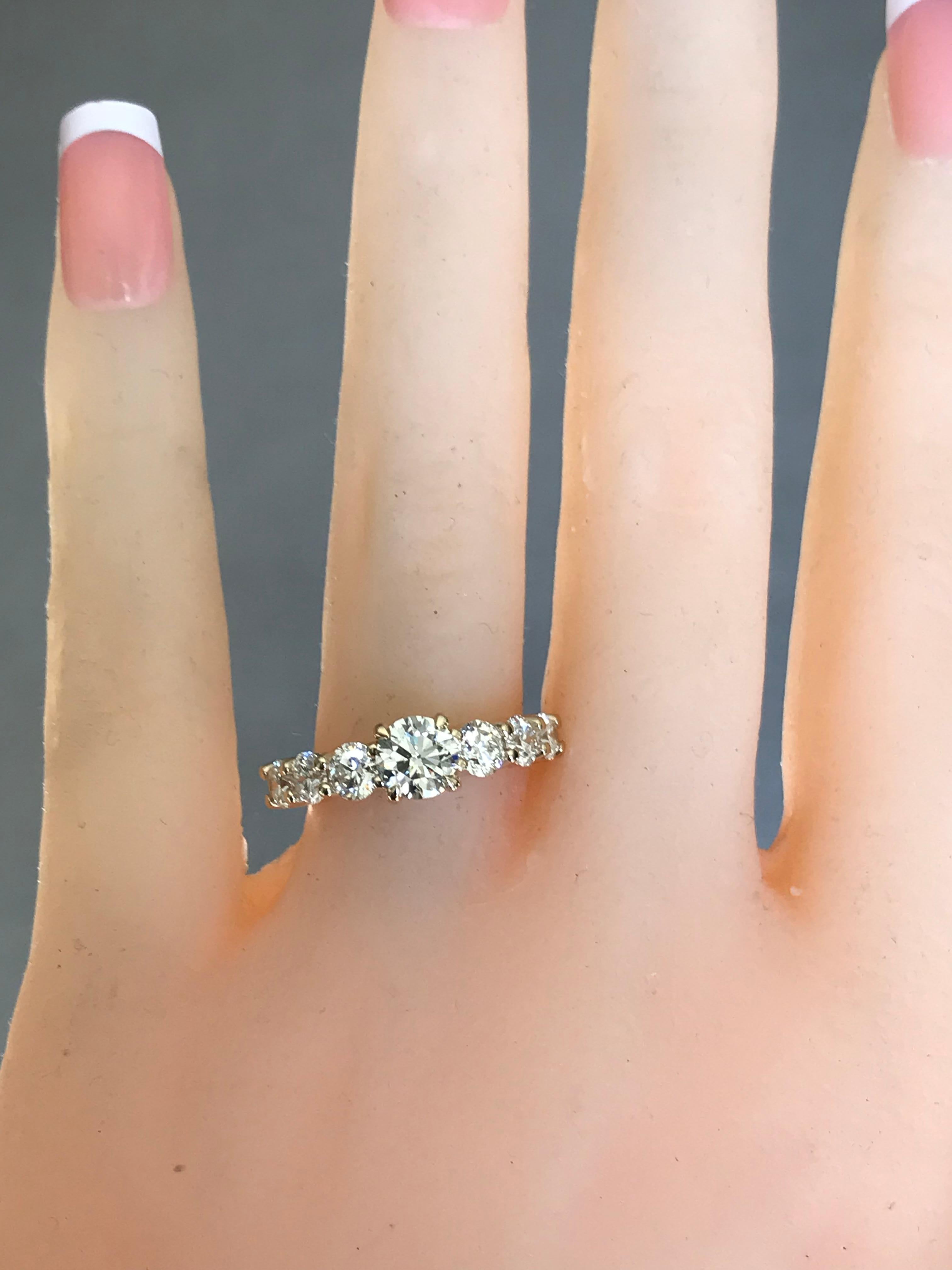 1,90 Karat TW Runder Diamant Verlobungsring 14 Karat, Ben Dannie im Angebot 2