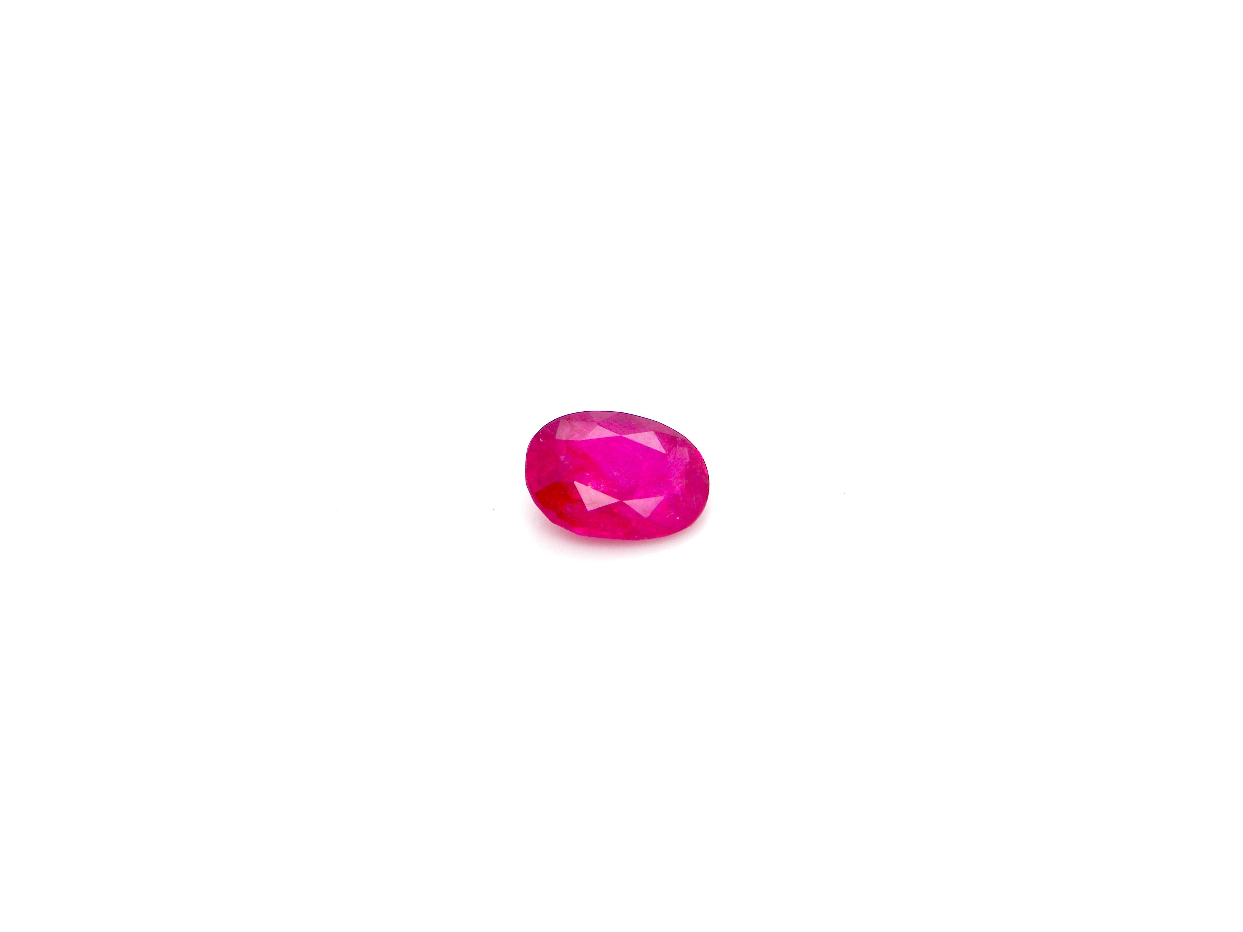 1,90 Karat unerhitzter burmesischer rosa-roter Rubin im Ovalschliff im Zustand „Neu“ im Angebot in Hong Kong, HK