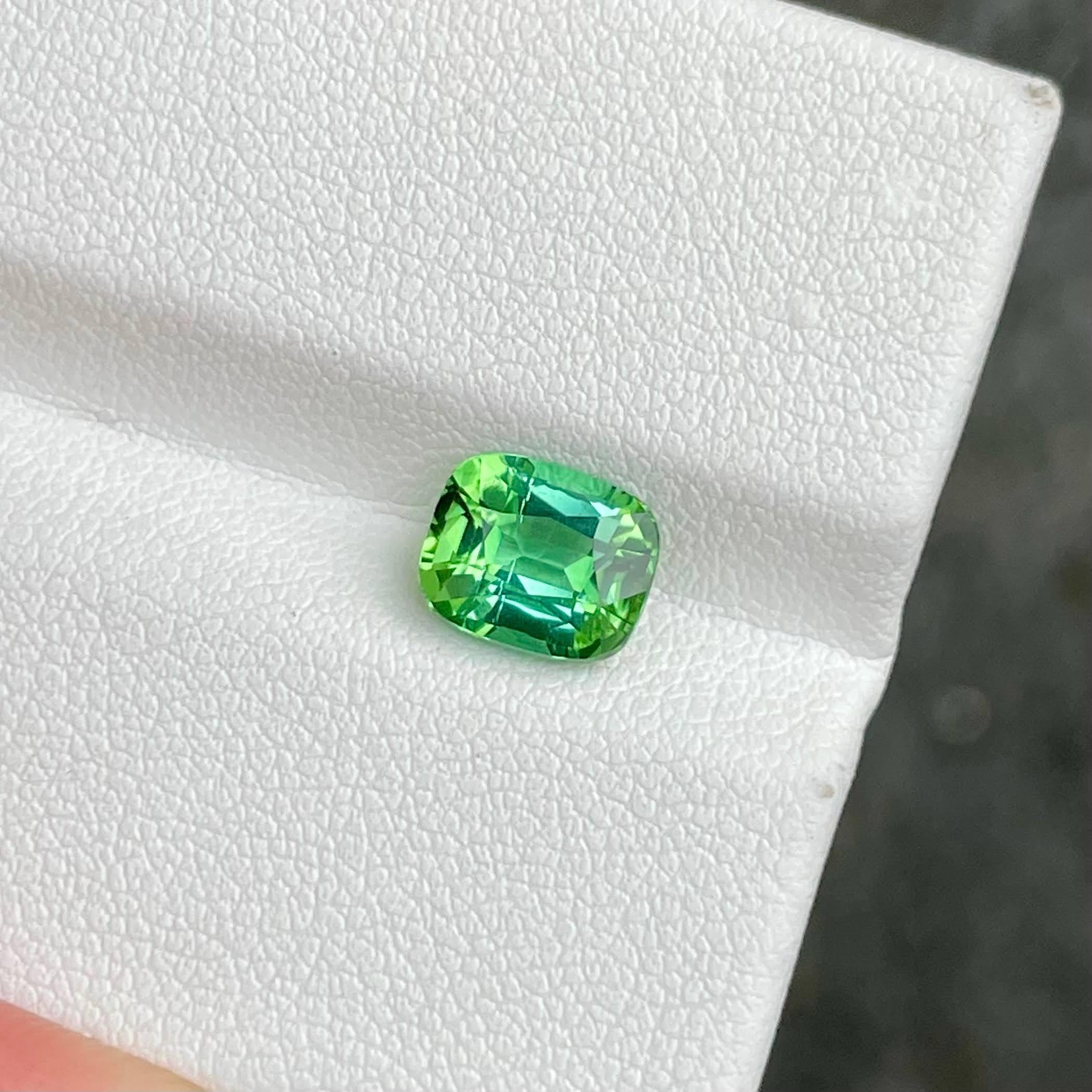 1.90 carats Greenish Blue Tourmaline Step Cushion Cut Natural Afghani Gemstone In New Condition For Sale In Bangkok, TH