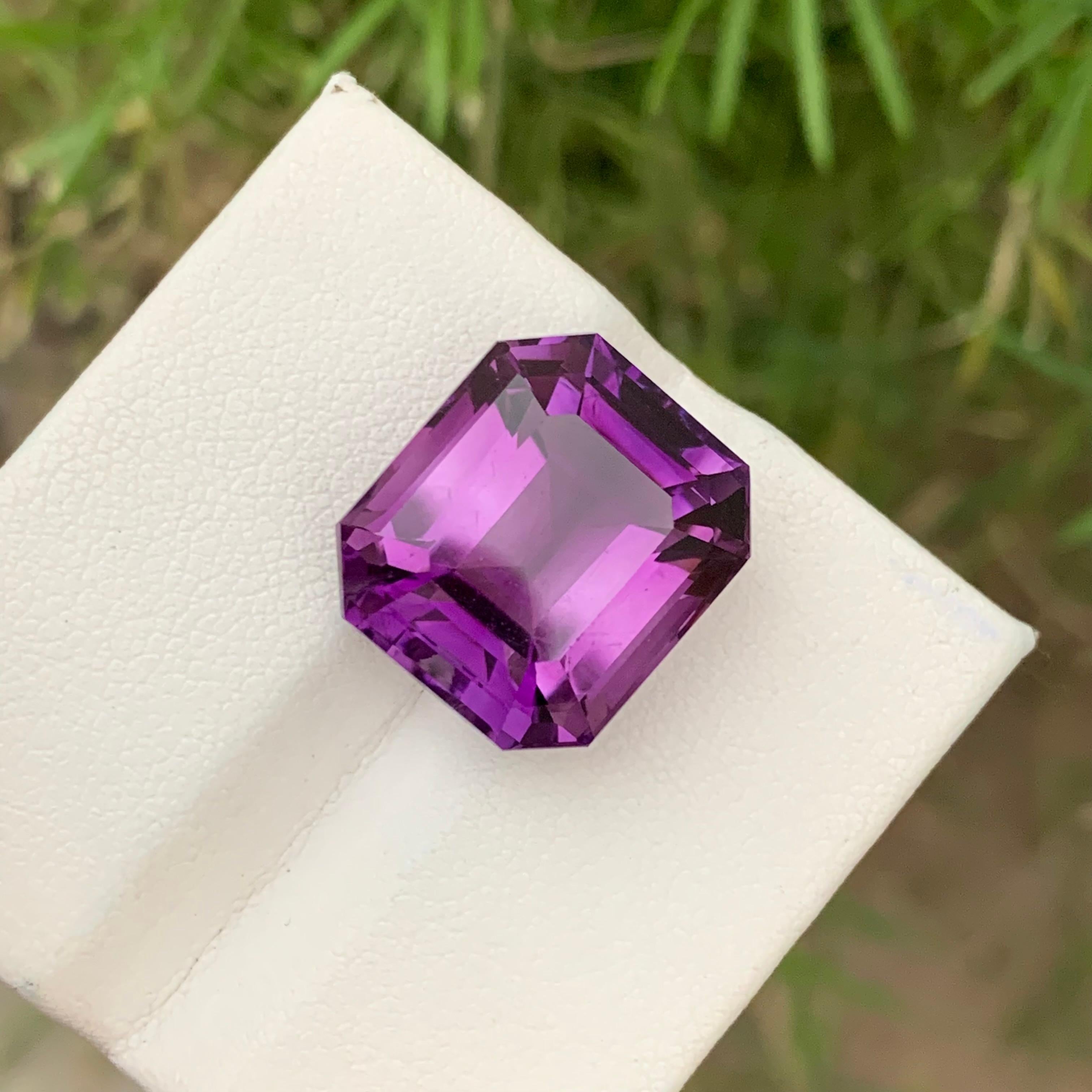 19.0 Carats Natural Loose Deep Purple Amethyst Gemstone From Brazil Mine For Sale 5