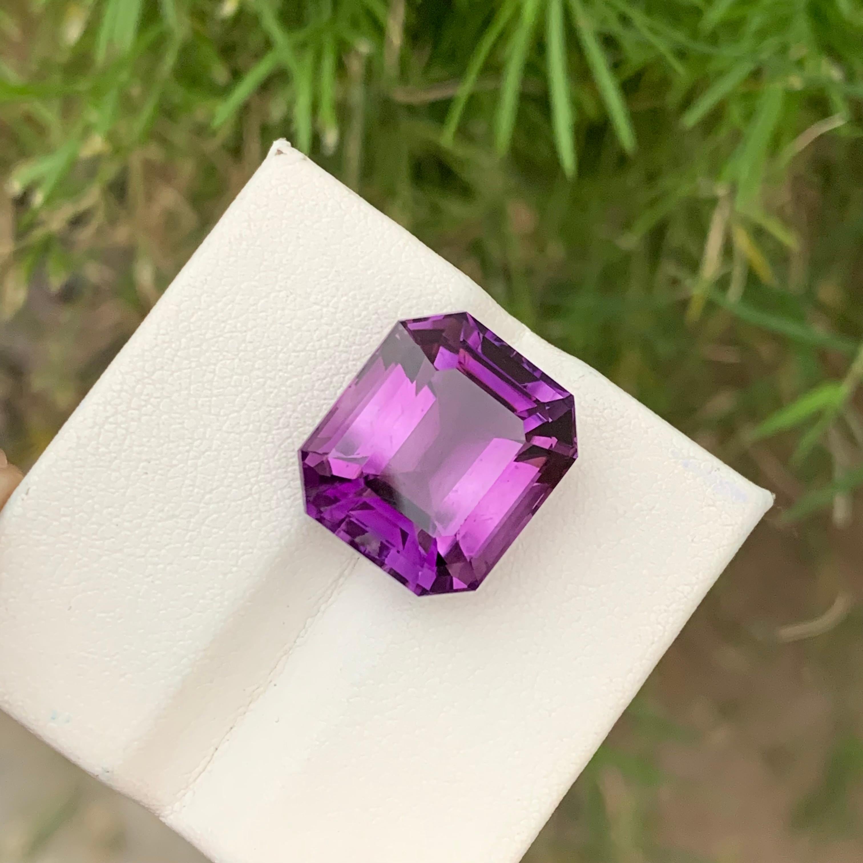 19.0 Carats Natural Loose Deep Purple Amethyst Gemstone From Brazil Mine For Sale 6