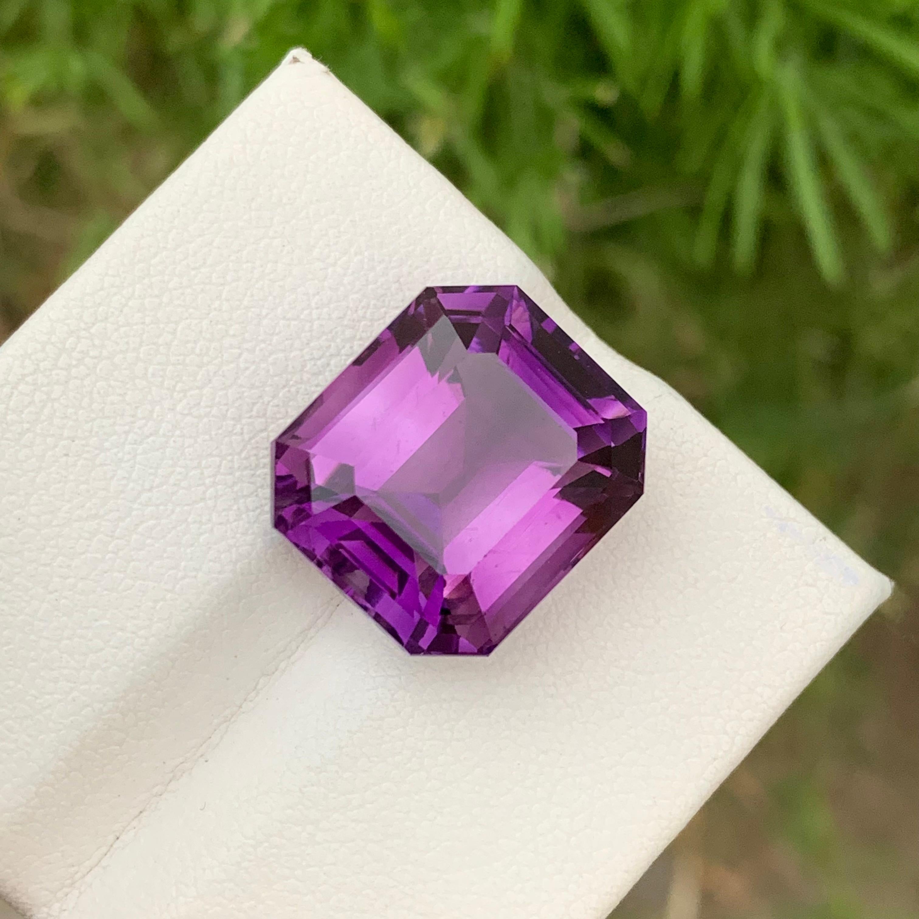 Emerald Cut 19.0 Carats Natural Loose Deep Purple Amethyst Gemstone From Brazil Mine For Sale