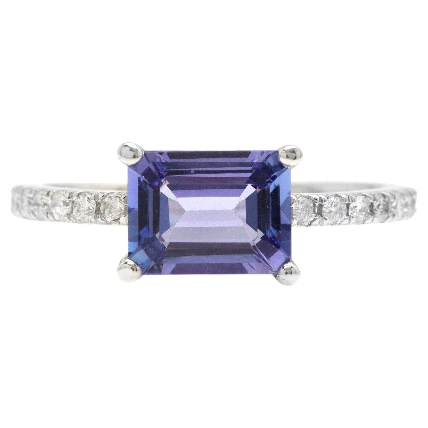 1.90 Carats Natural Tanzanite and Diamond 14K Solid White Gold Ring For Sale