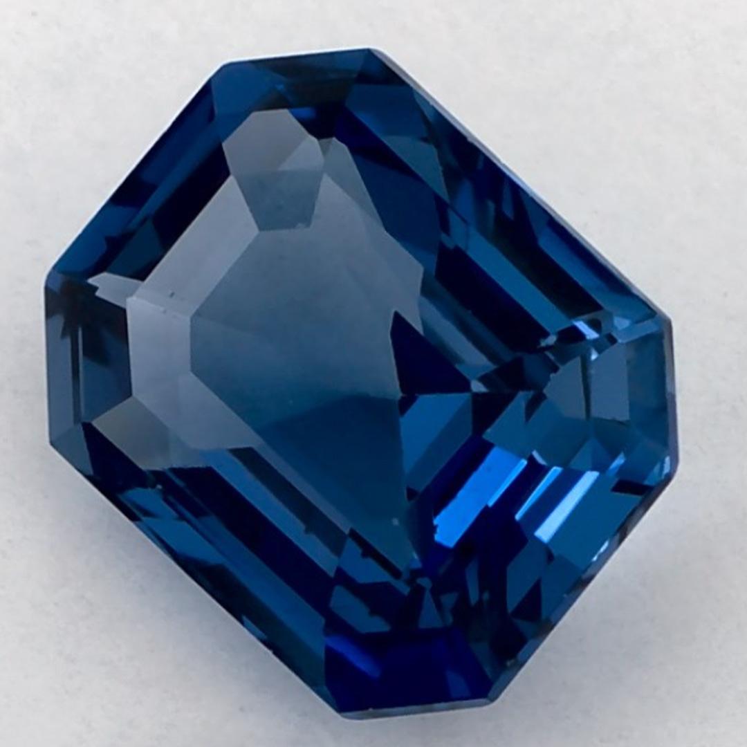 Taille octogone 1.90 Ct Blue Sapphire Octagon Cut Loose Gemstone en vente