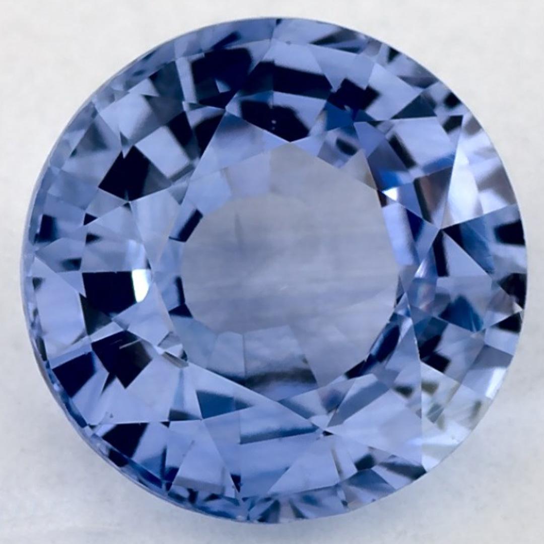 Una pietra natale di settembre molto preziosa con un delizioso colore blu. Si ritiene che portino fortuna e fortuna alla vita.

Esplora la vivace collezione di smeraldi, rubini e zaffiri nel nostro negozio, disponibili come gemme sciolte e