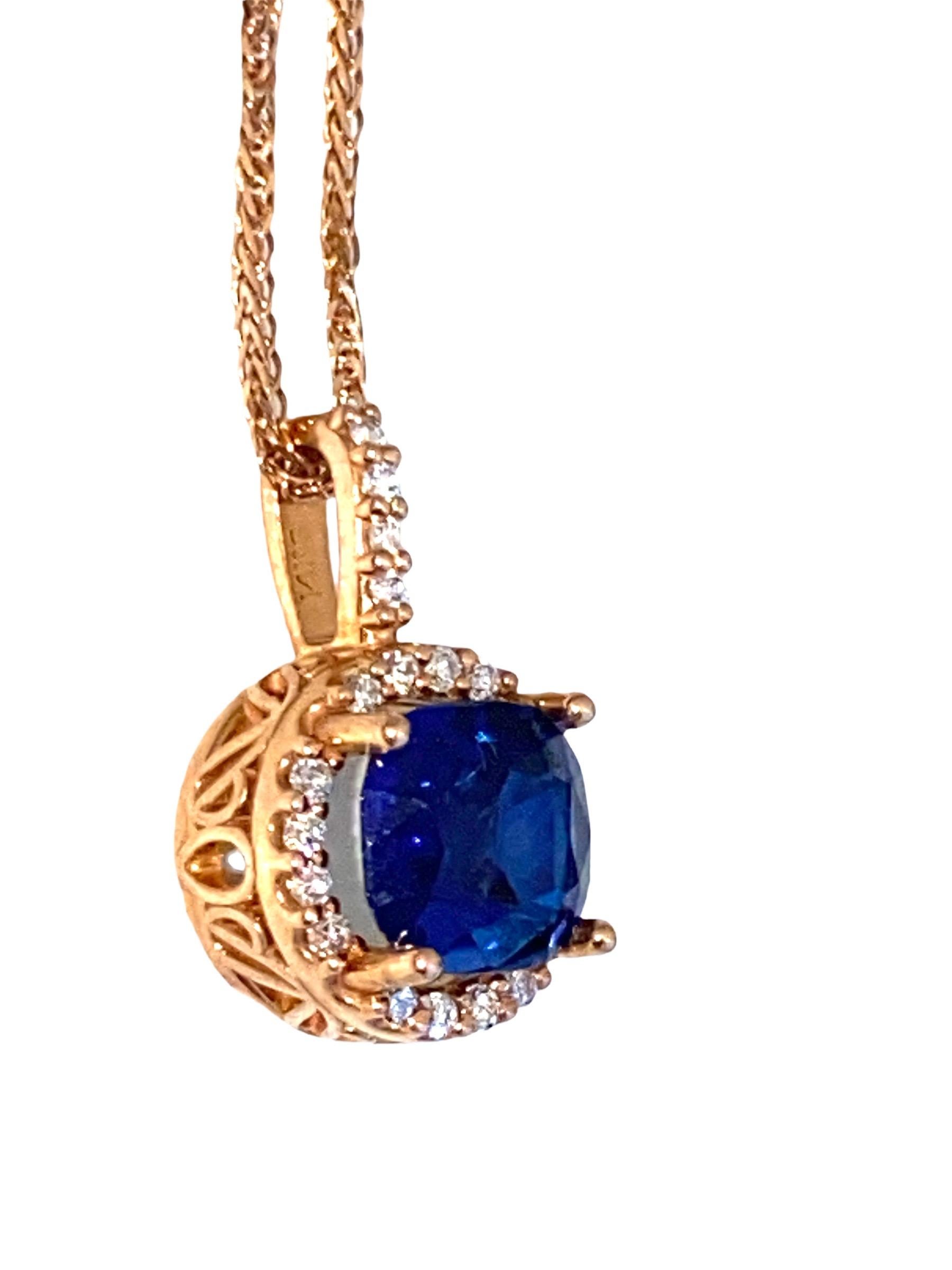 Contemporary 1.90 CT Cushion Cut Sapphire and Diamond Pink Gold Necklace For Sale