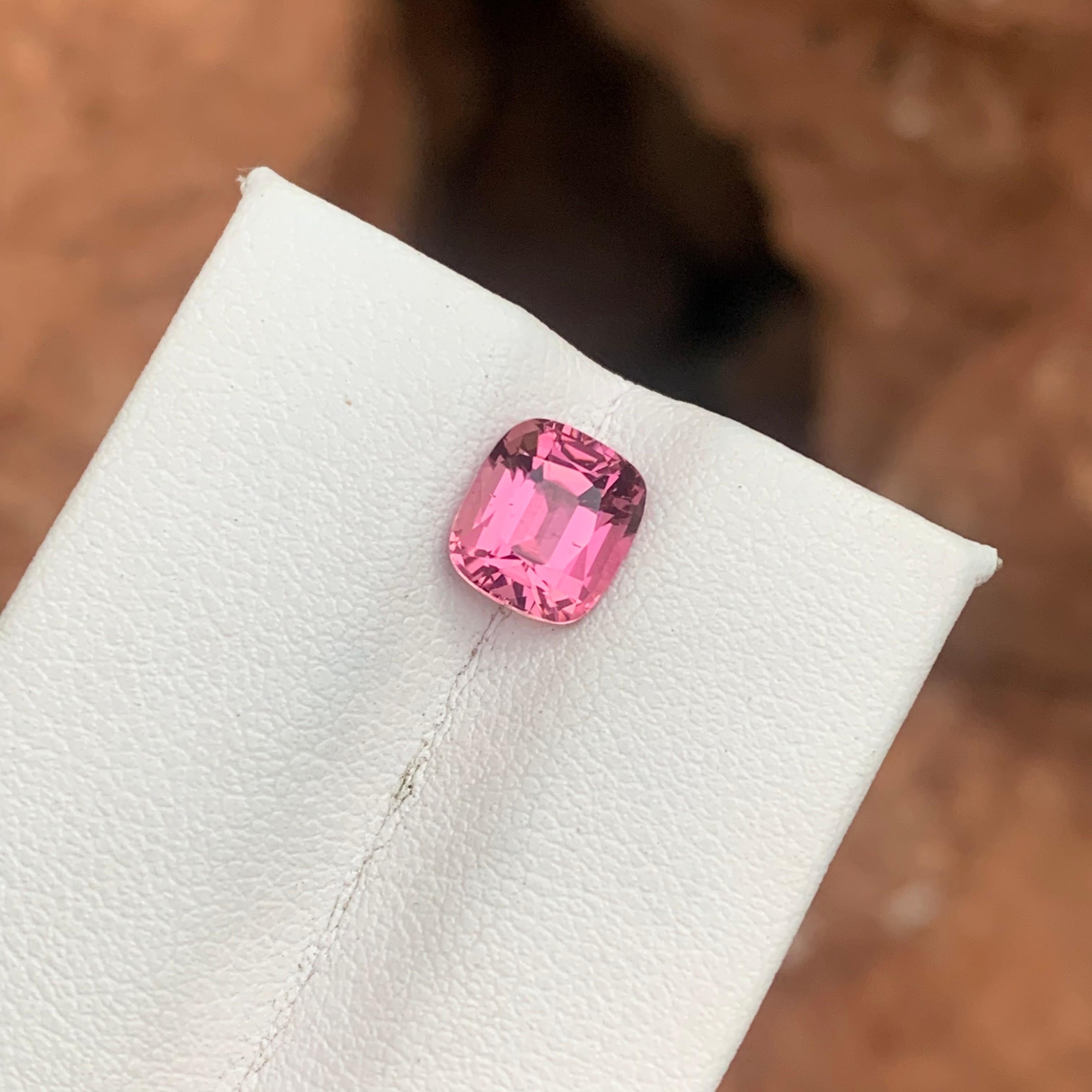 1.90 Cts Natural Soft Baby Pink Tourmaline Loose Gemstone From Afghanistan Mine In New Condition For Sale In Peshawar, PK