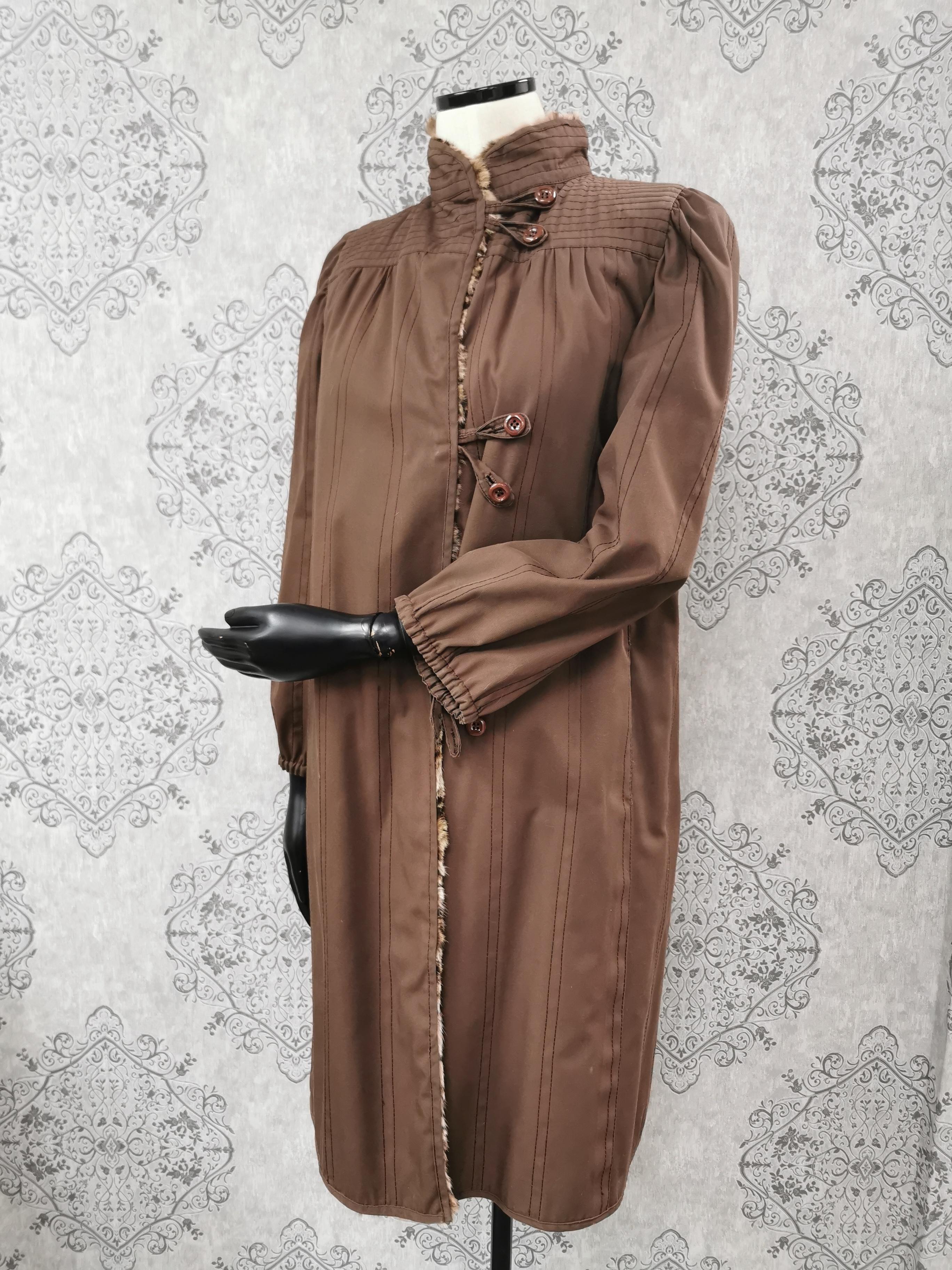 Fendi manteau en fourrure de chat lynx 190 avec ceinture, taille 10 Bon état - En vente à Montreal, Quebec