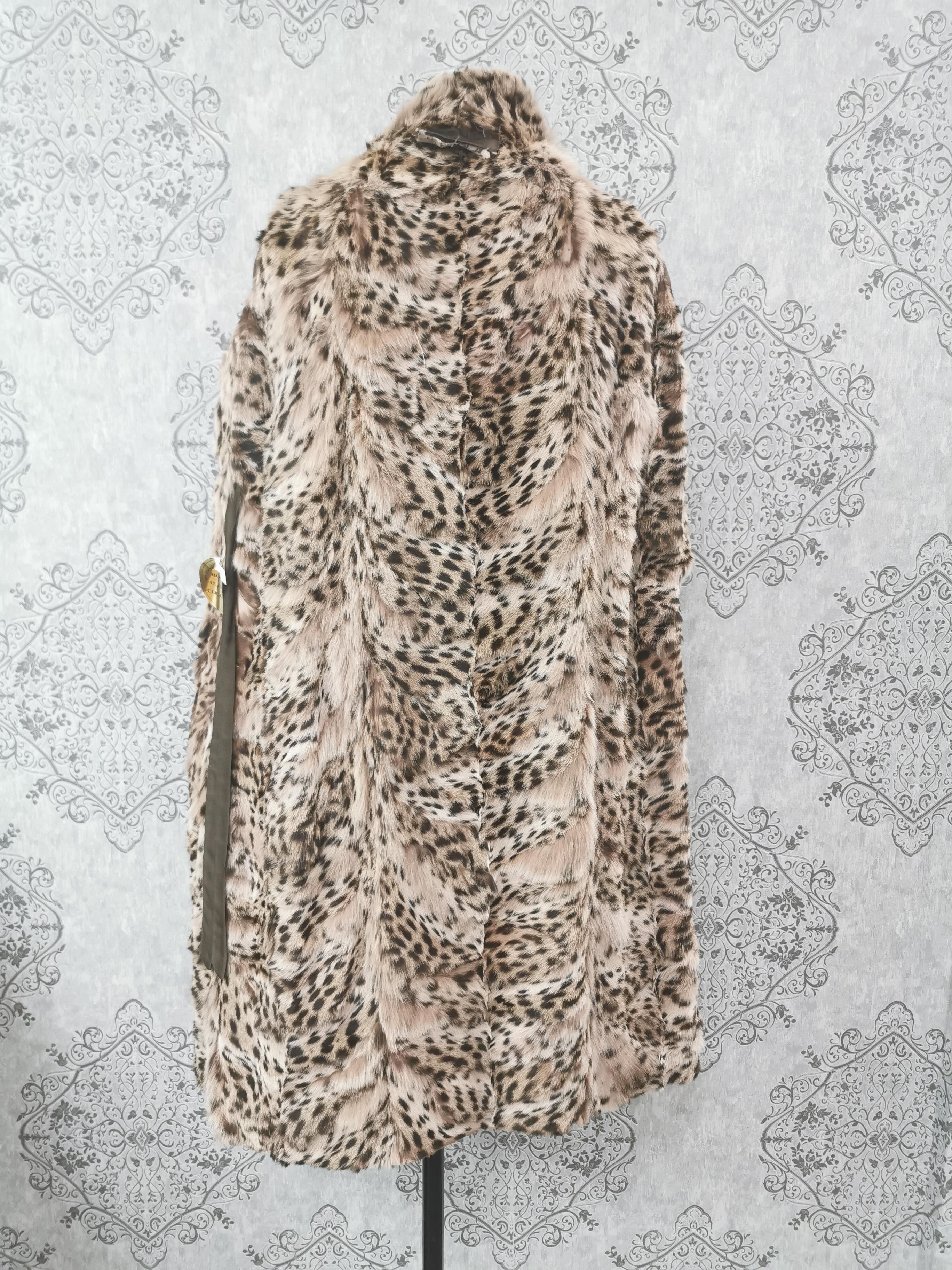 190 Fendi coat with lynx bob cat fur linning size 10 For Sale 1