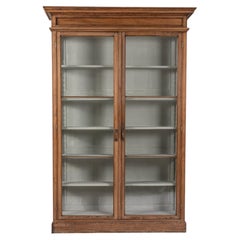 1900-1909 Belgium Weathered Honey Oak Glazed Oak Display Cabinet