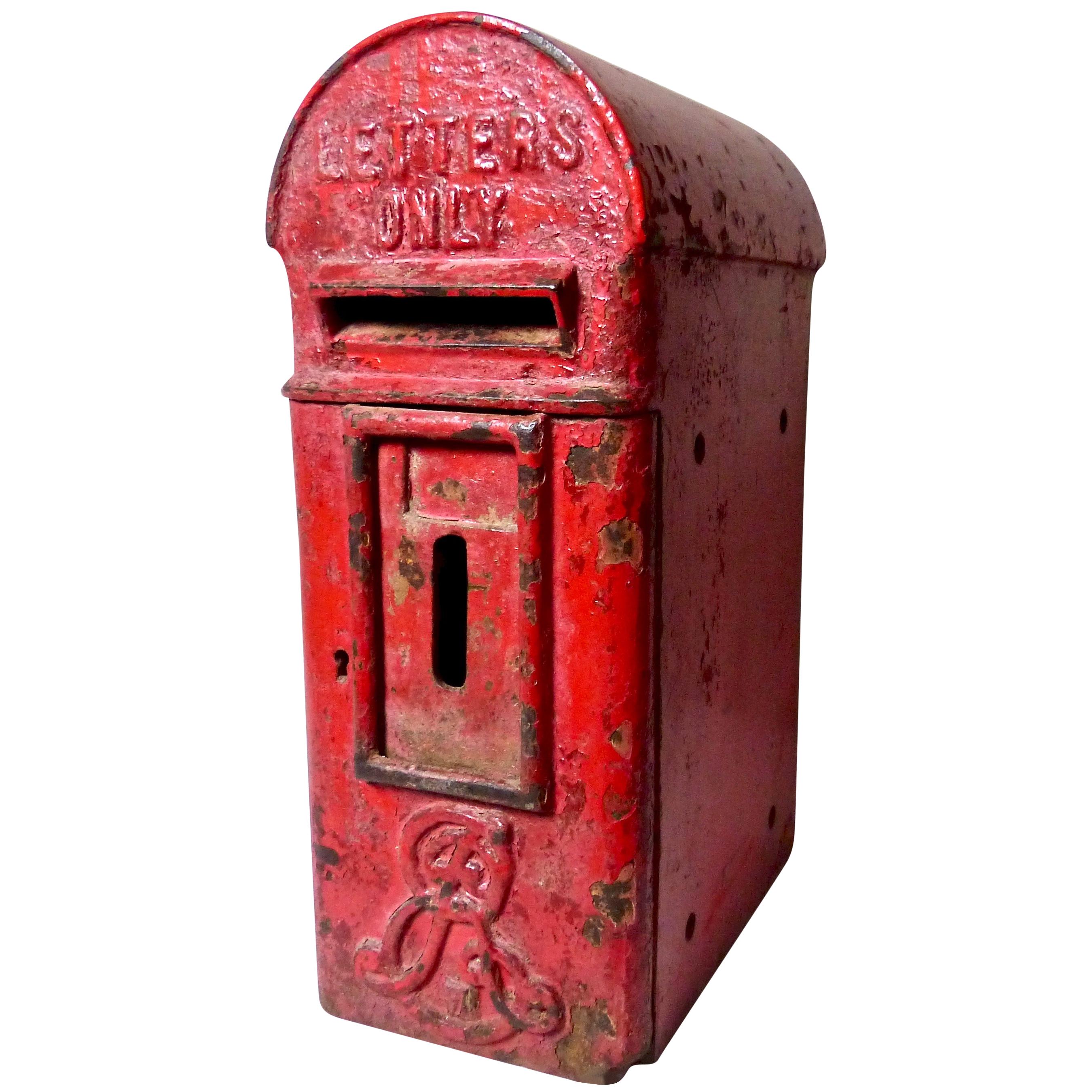 1900-1910 Cast Iron English Royal Mail Letter Box
