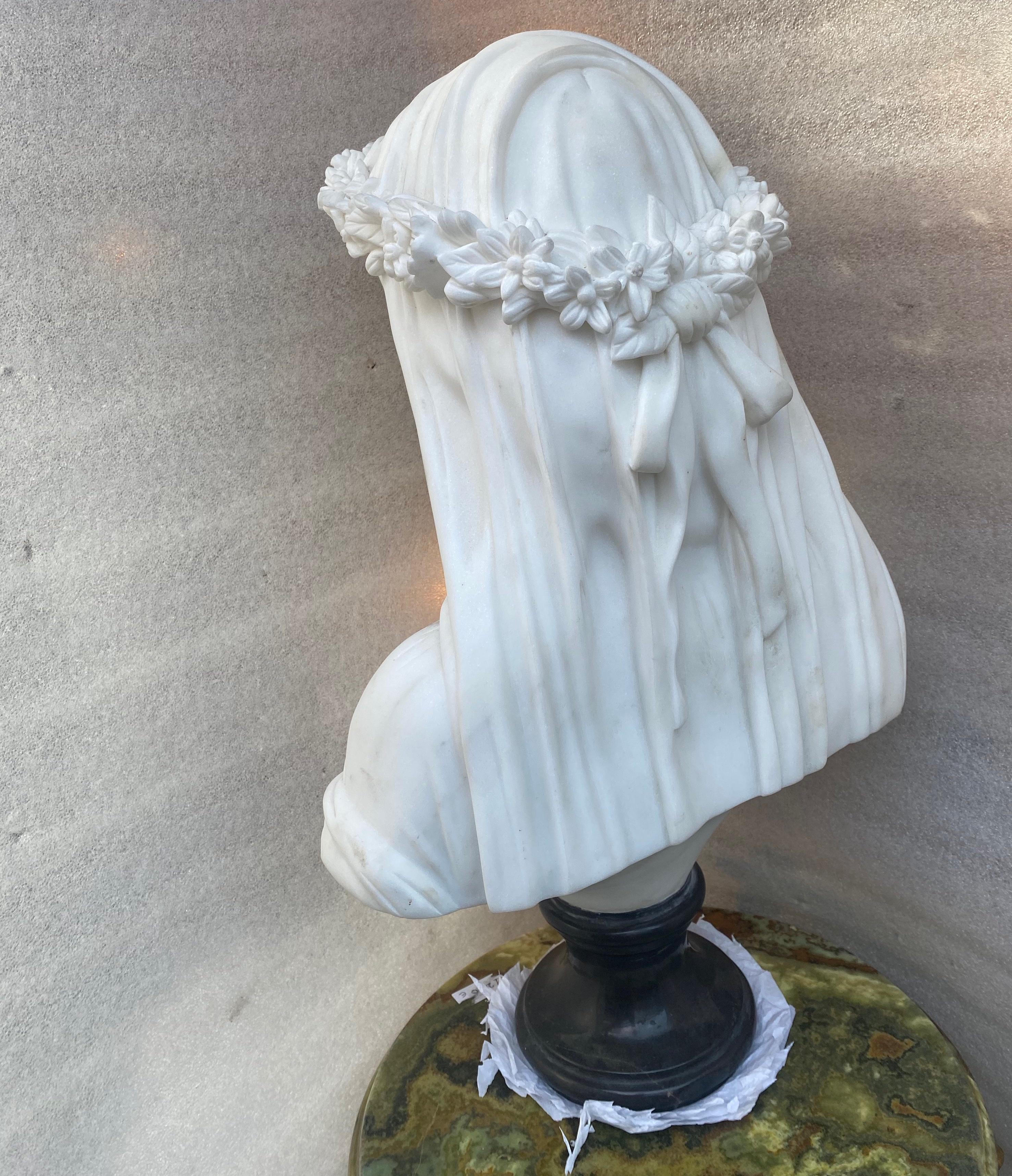 1900/1920 Neapolitan Carrara Marble Bust of Bride with Veil 1