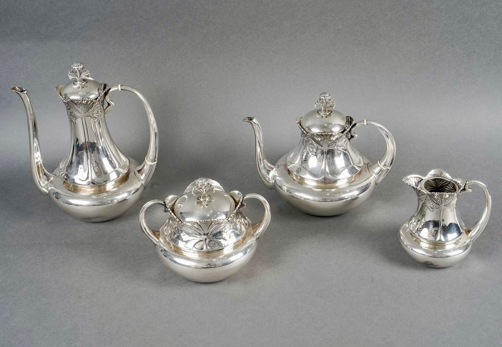 Set da tè e caffè in stile Art Nouveau 