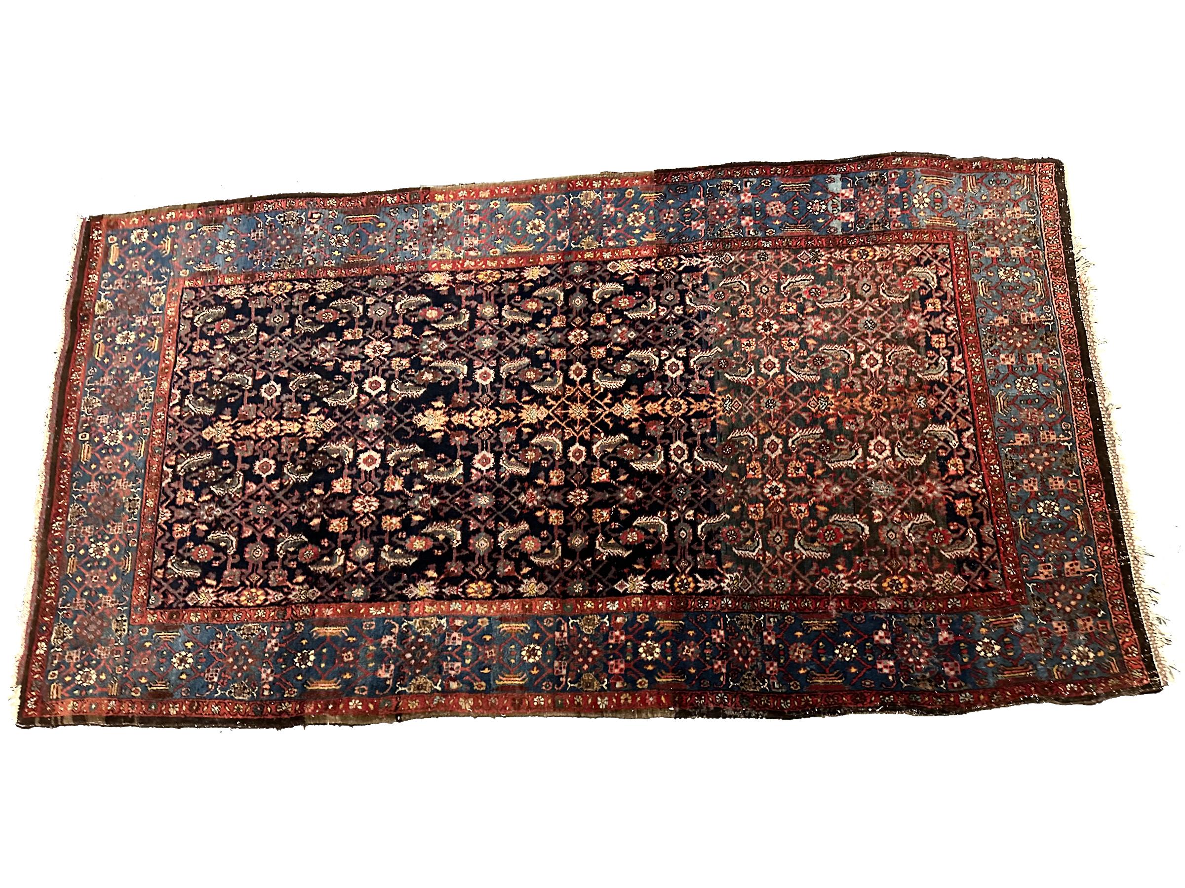 1900 Antiker Bijjarr-Teppich geometrisch insgesamt schwarz 4x8 127cm x 239cm (Wolle) im Angebot