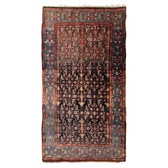 1900 Antiker Bijjarr-Teppich geometrisch insgesamt schwarz 4x8 127cm x 239cm