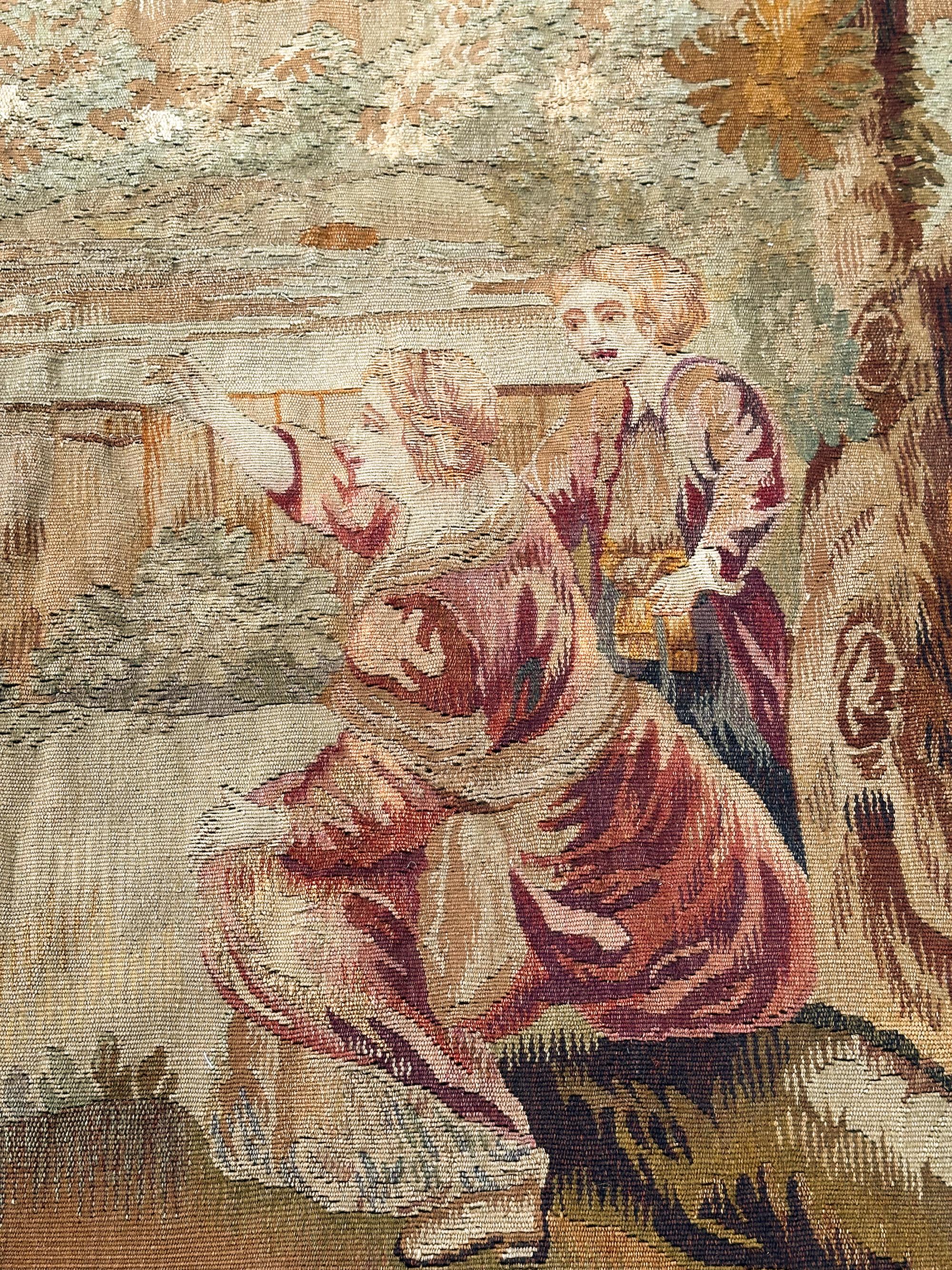 1900 Antique French Tapiz Lana y Seda Juego 7x7 Cuadrado 196cm x 201cm en Bueno estado para la venta en New York, NY