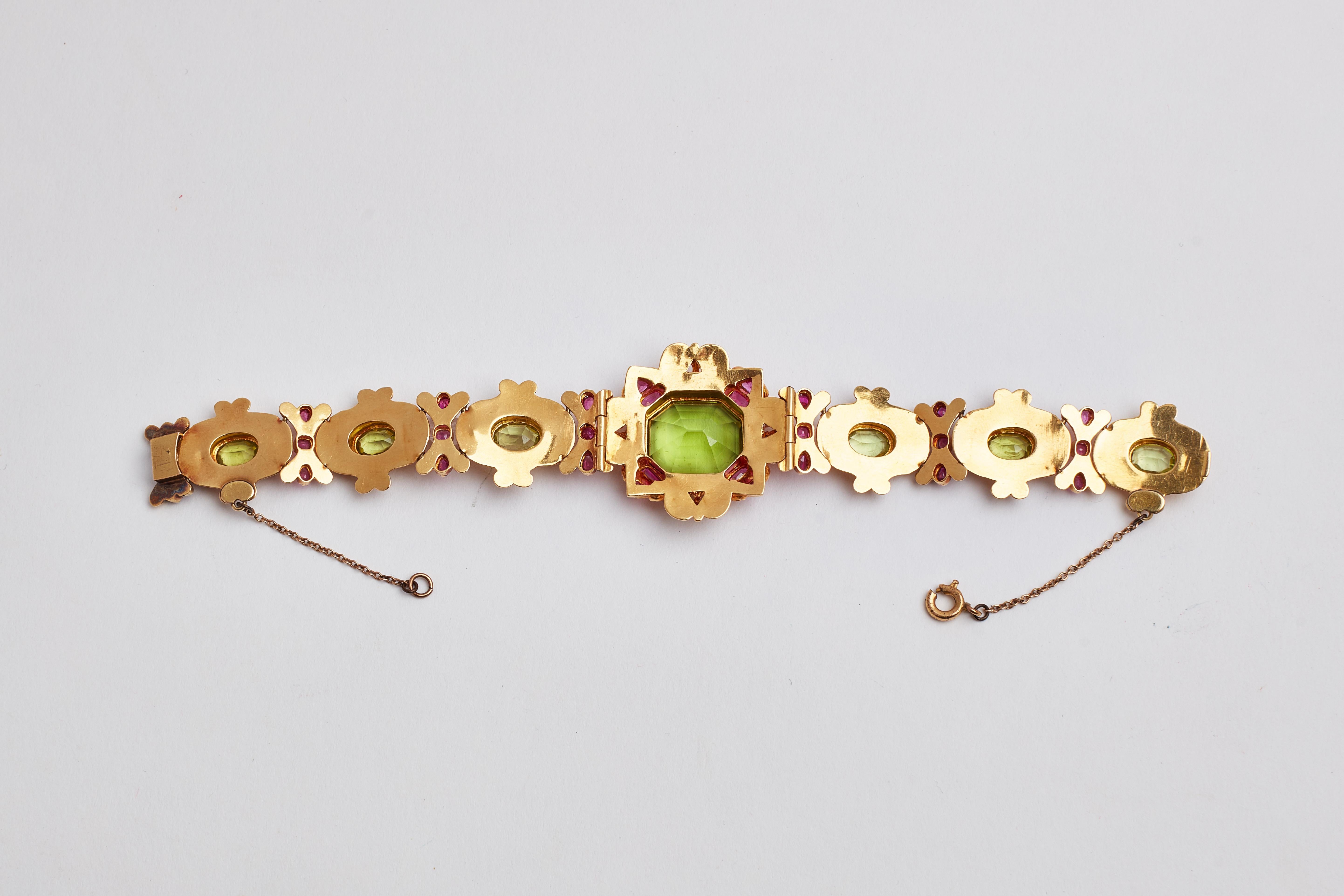 1900 Antique Georogian 18 Karat Peridot and Ruby Bracelet 3